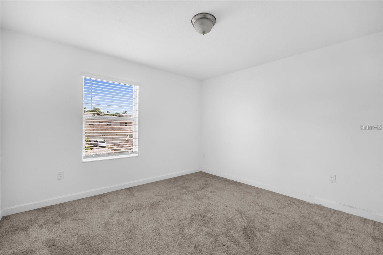 Image 14 of 30 For 2959 Addison Boulevard