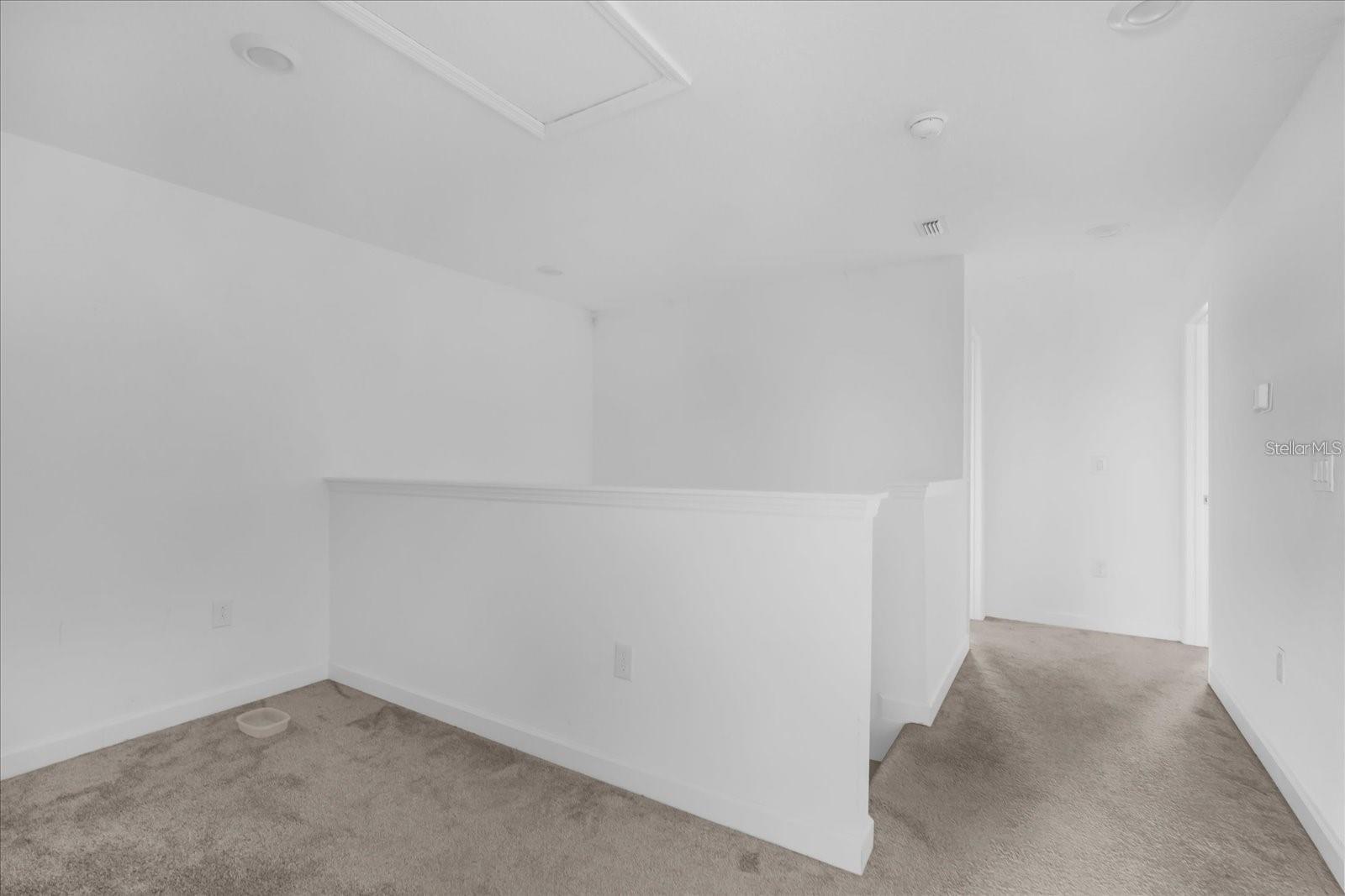 Image 18 of 30 For 2959 Addison Boulevard