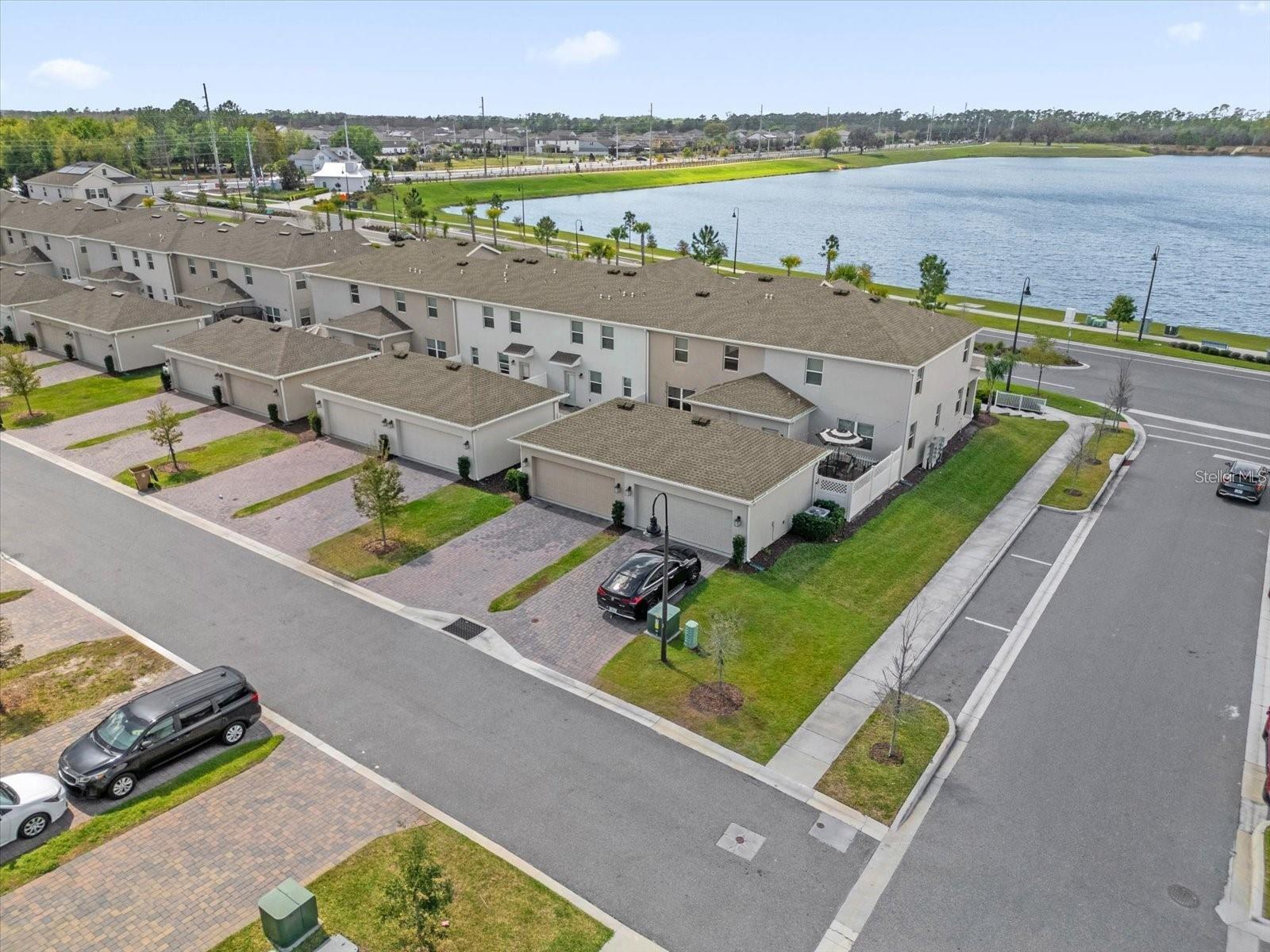 Image 2 of 30 For 2959 Addison Boulevard