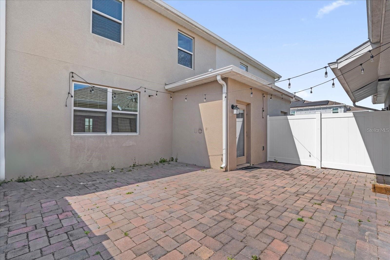 Image 21 of 30 For 2959 Addison Boulevard