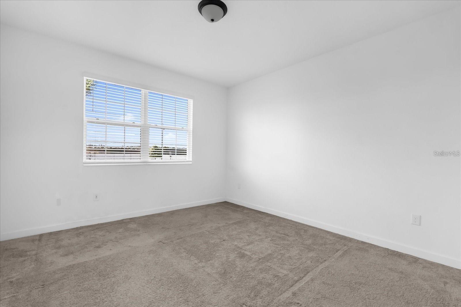 Image 9 of 30 For 2959 Addison Boulevard