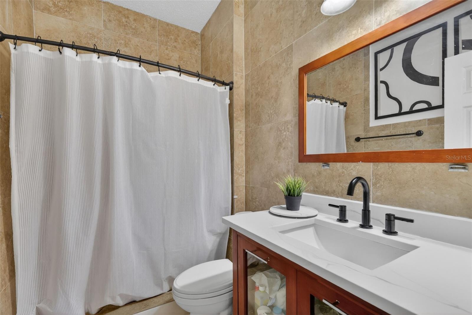 Image 25 of 40 For 359 Pebble Court