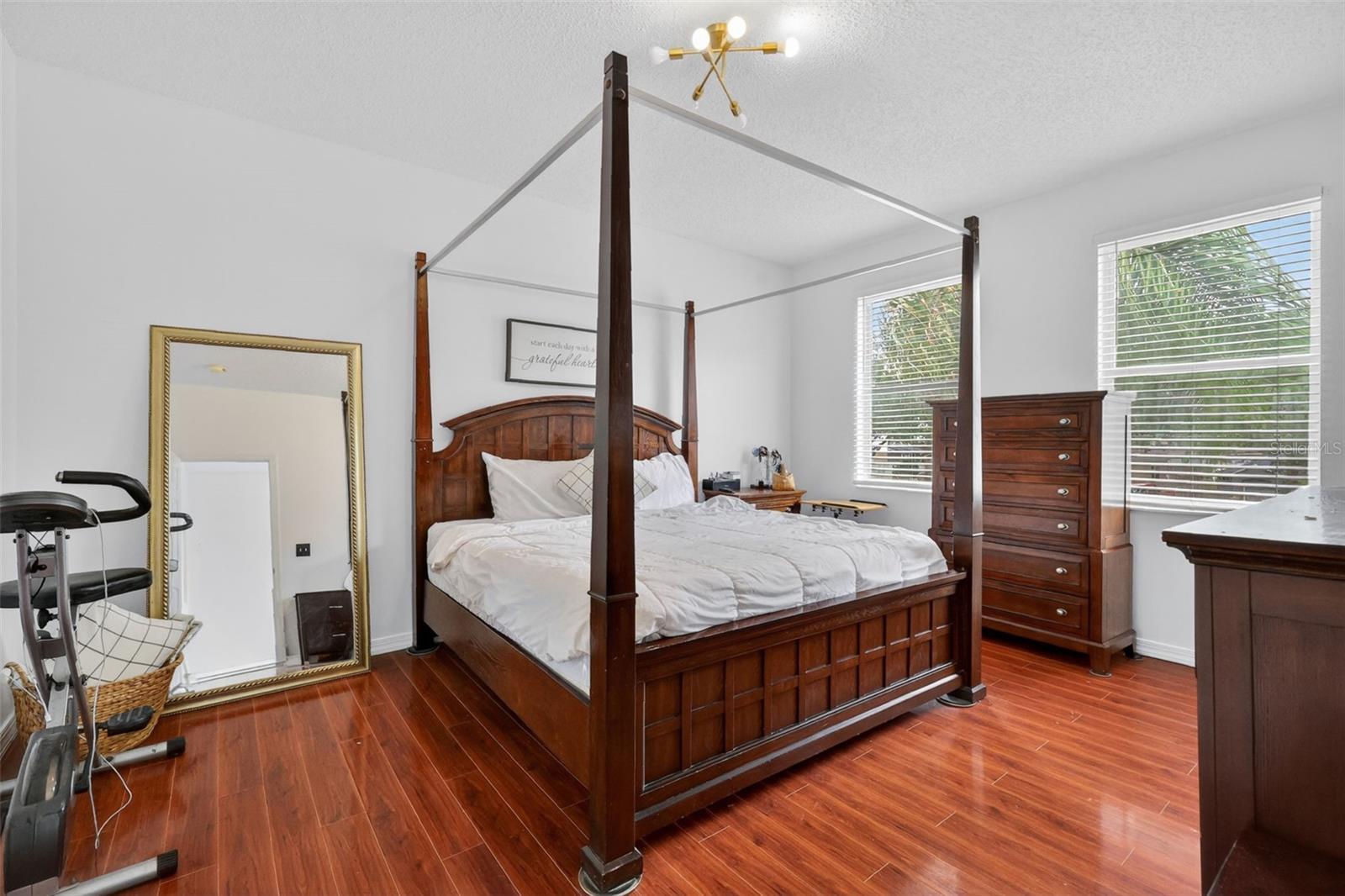 Image 26 of 40 For 359 Pebble Court