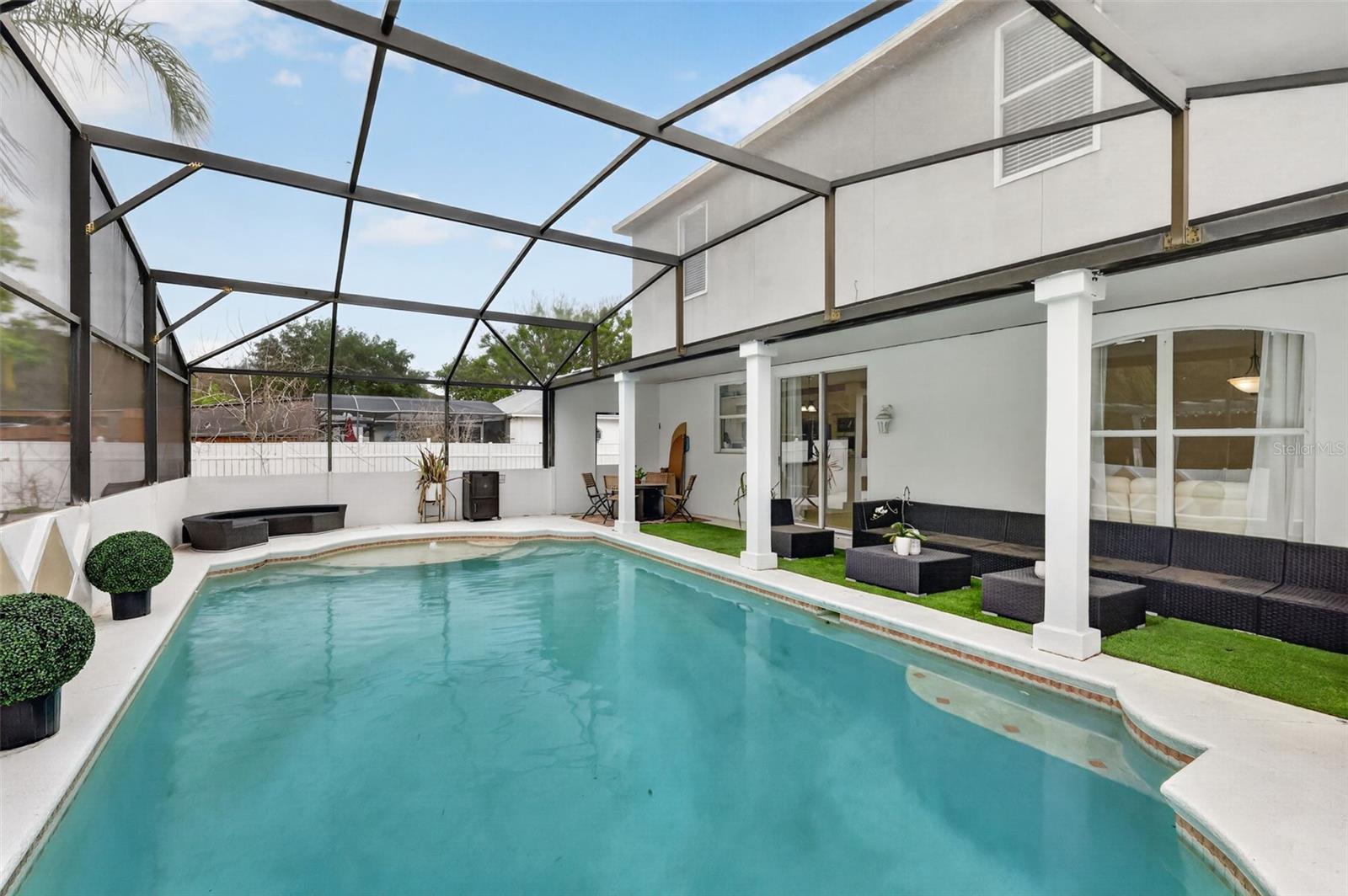 Image 33 of 40 For 359 Pebble Court