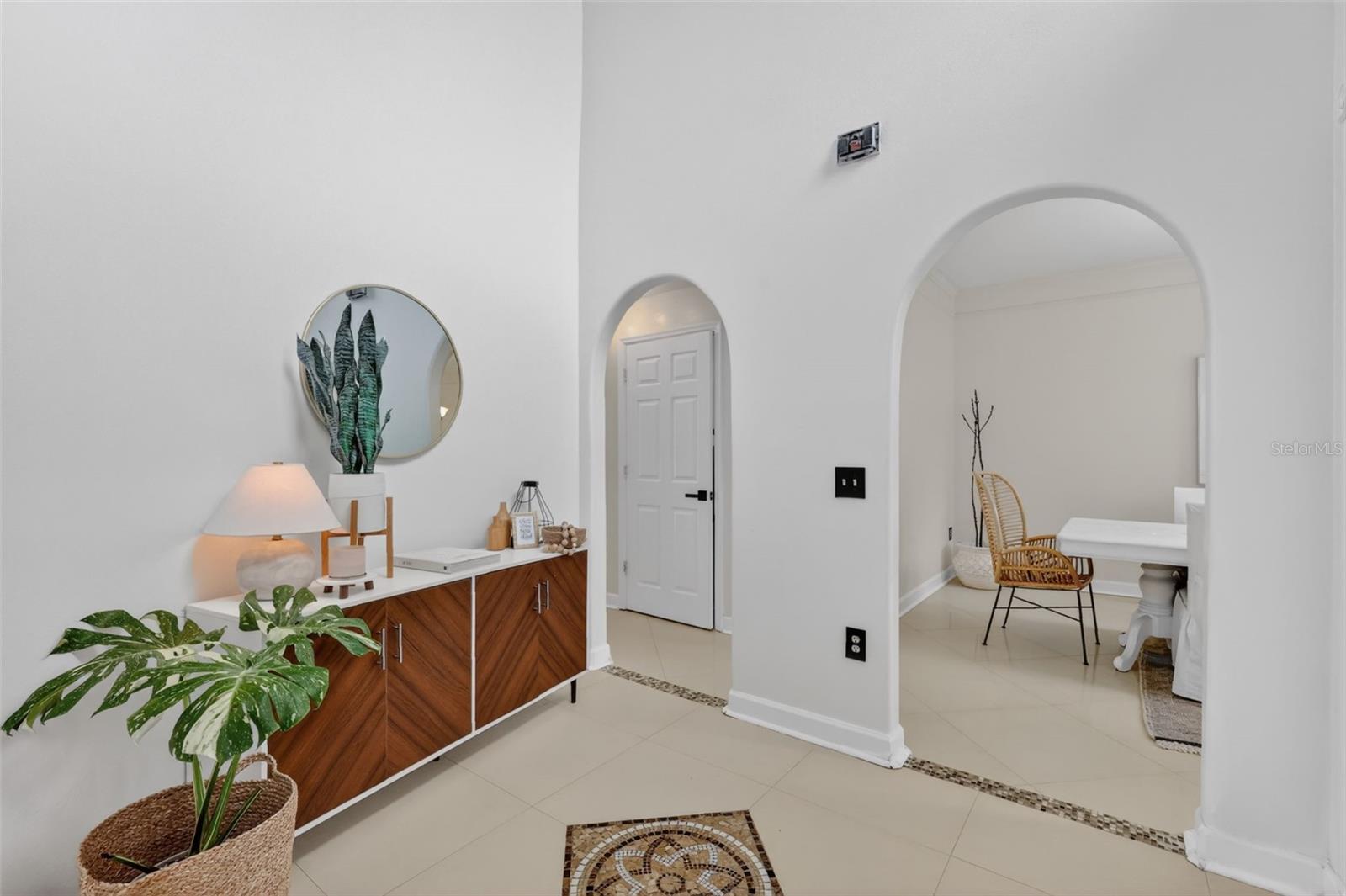 Image 5 of 40 For 359 Pebble Court