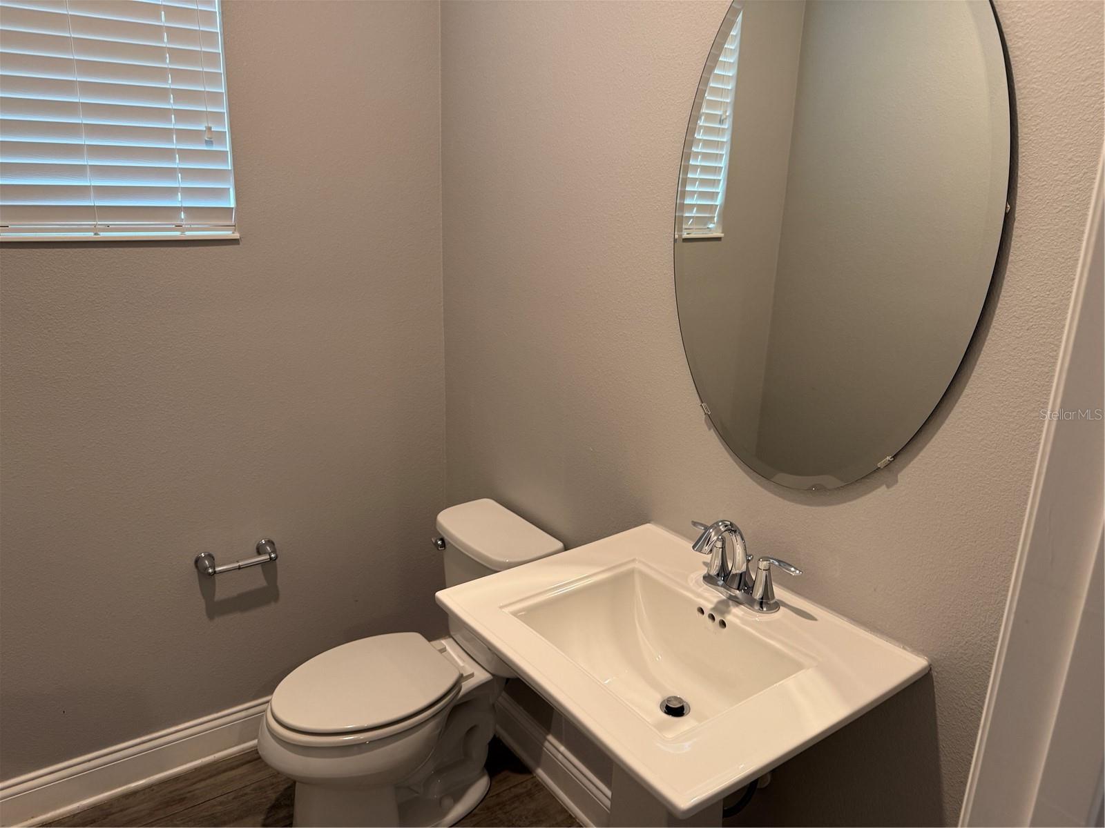 Image 10 of 44 For 619 Plant Street