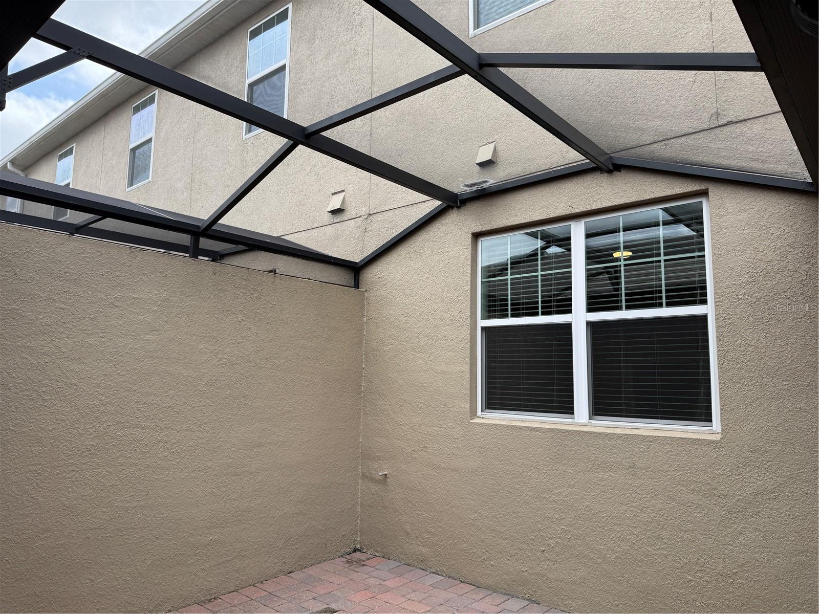 Image 16 of 44 For 619 Plant Street