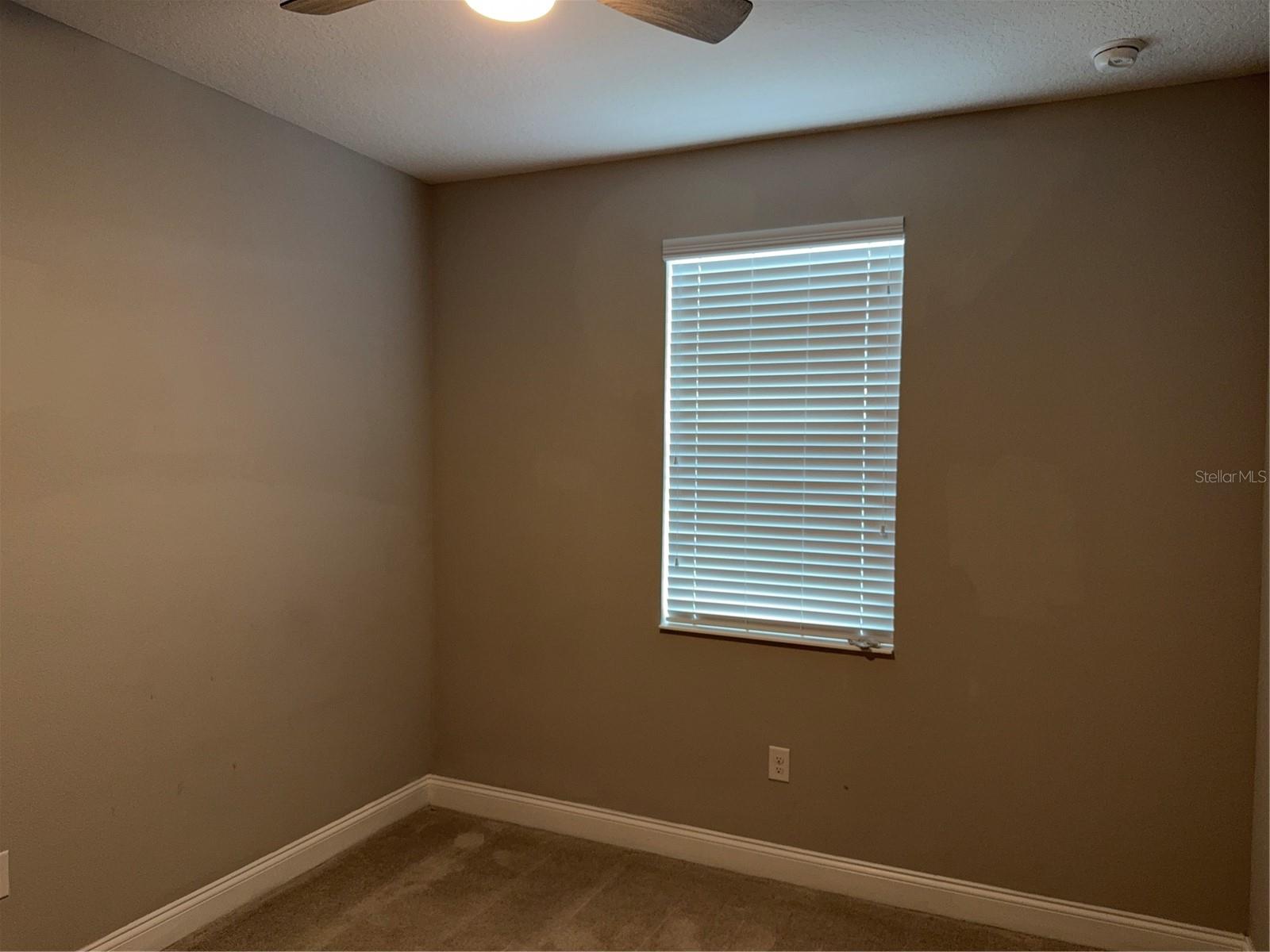 Image 38 of 44 For 619 Plant Street