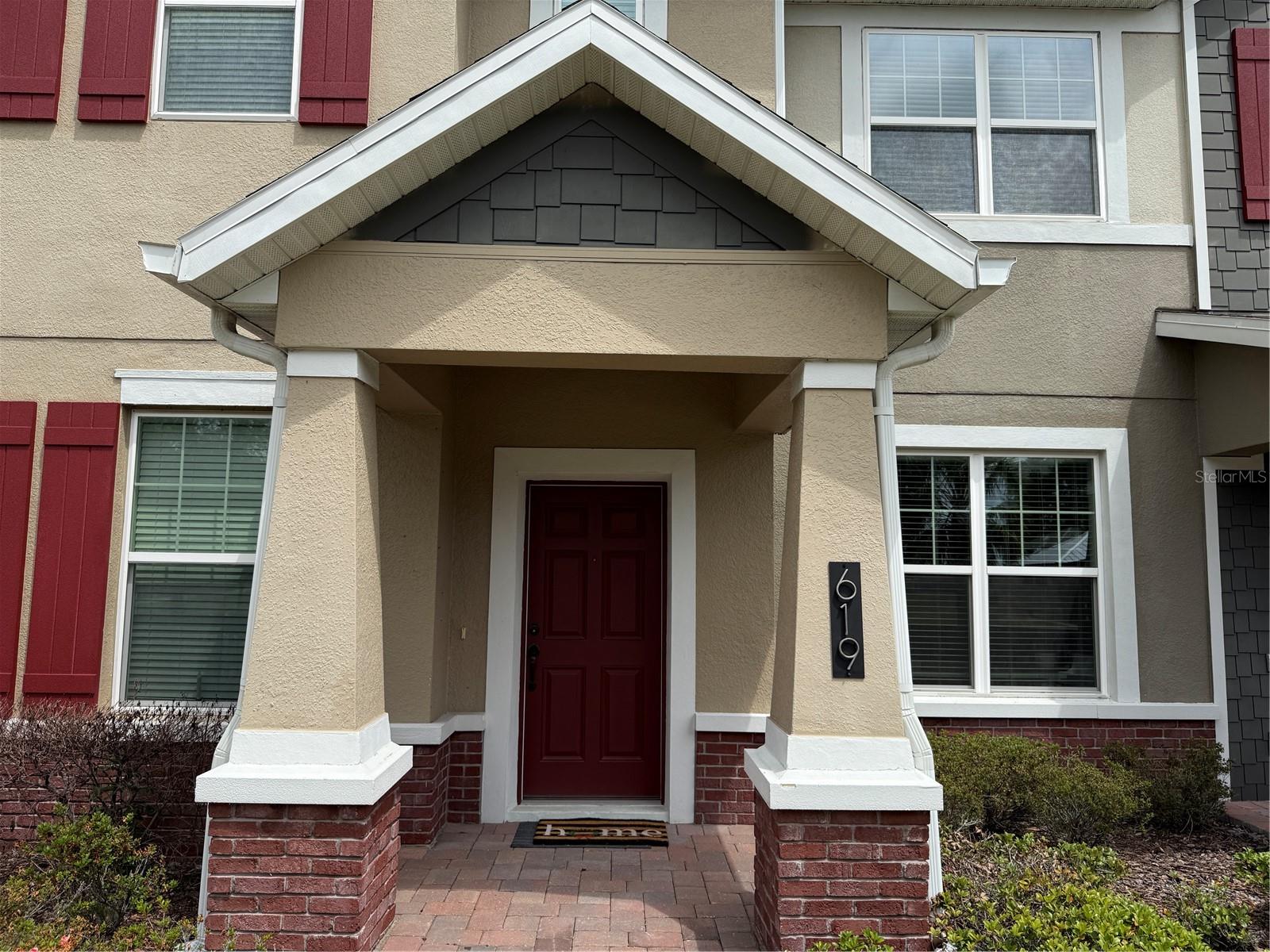 Image 4 of 44 For 619 Plant Street