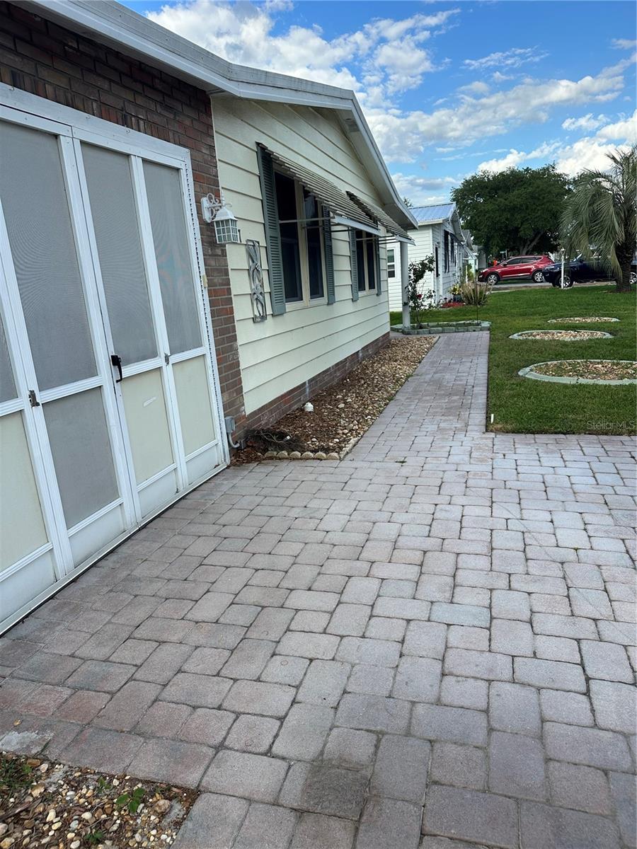 Image 34 of 38 For 907 Orchid Street