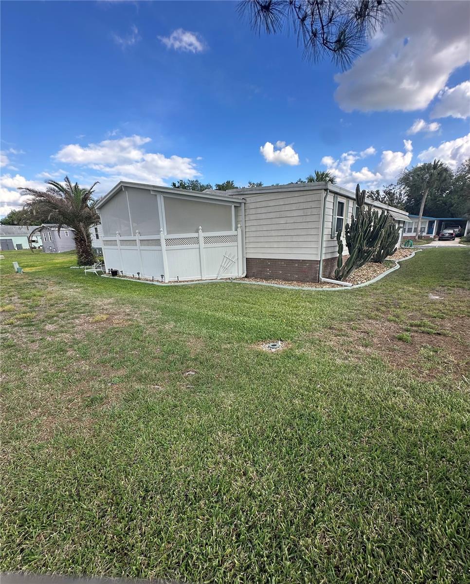 Image 35 of 38 For 907 Orchid Street