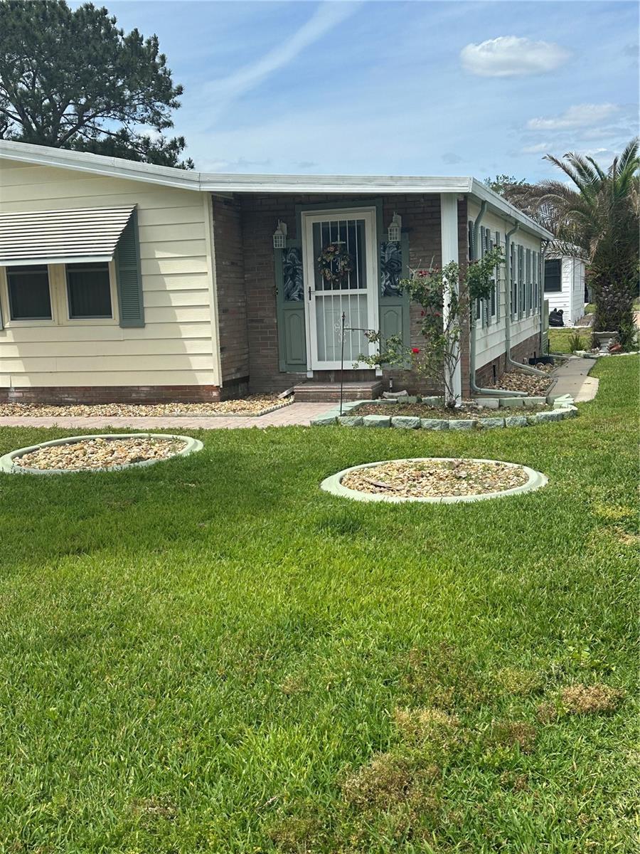 Image 36 of 38 For 907 Orchid Street