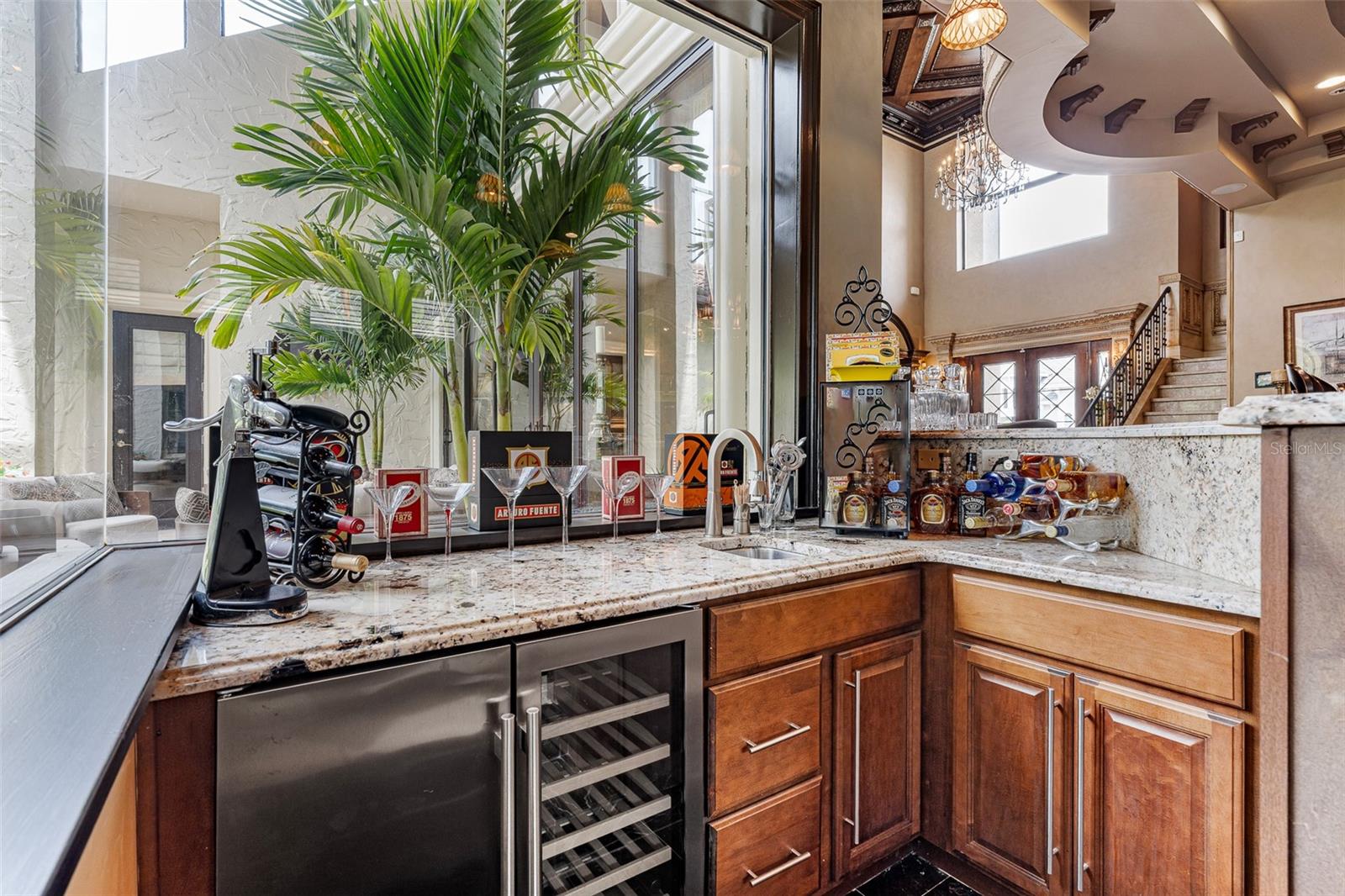 Image 14 of 56 For 641 Woodbridge Drive