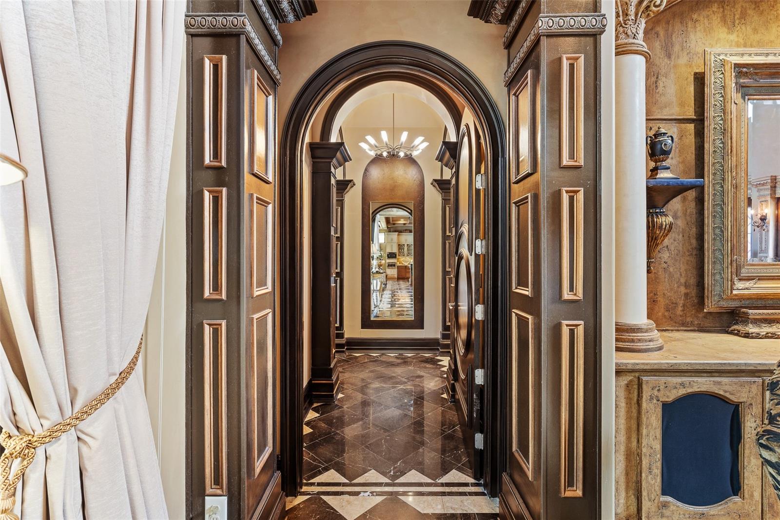 Image 18 of 56 For 641 Woodbridge Drive