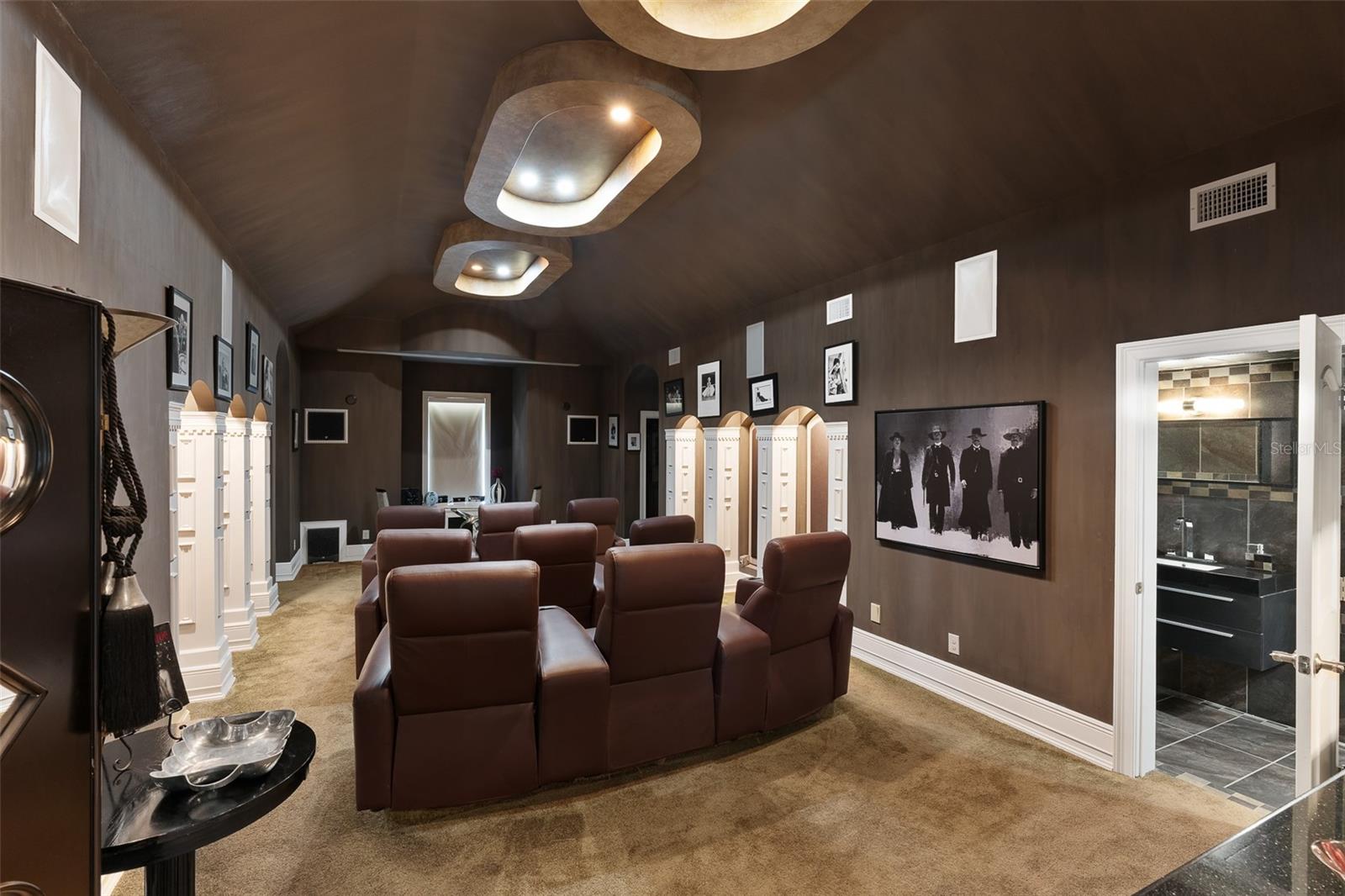 Image 30 of 56 For 641 Woodbridge Drive