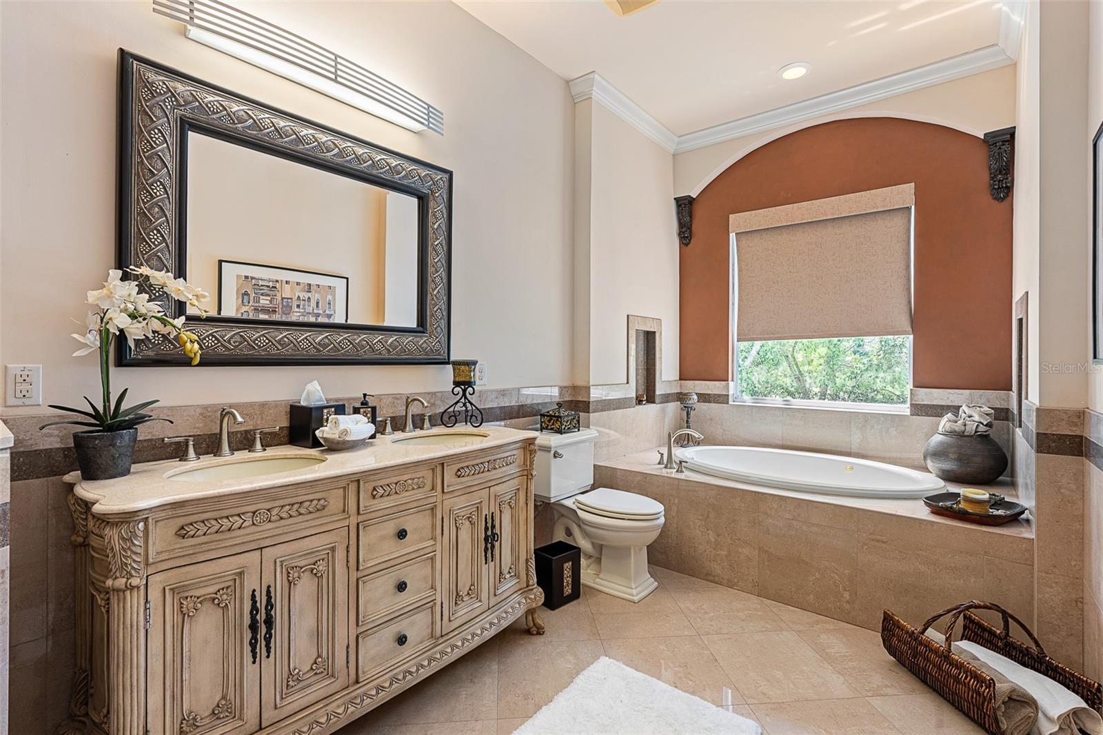 Image 38 of 56 For 641 Woodbridge Drive