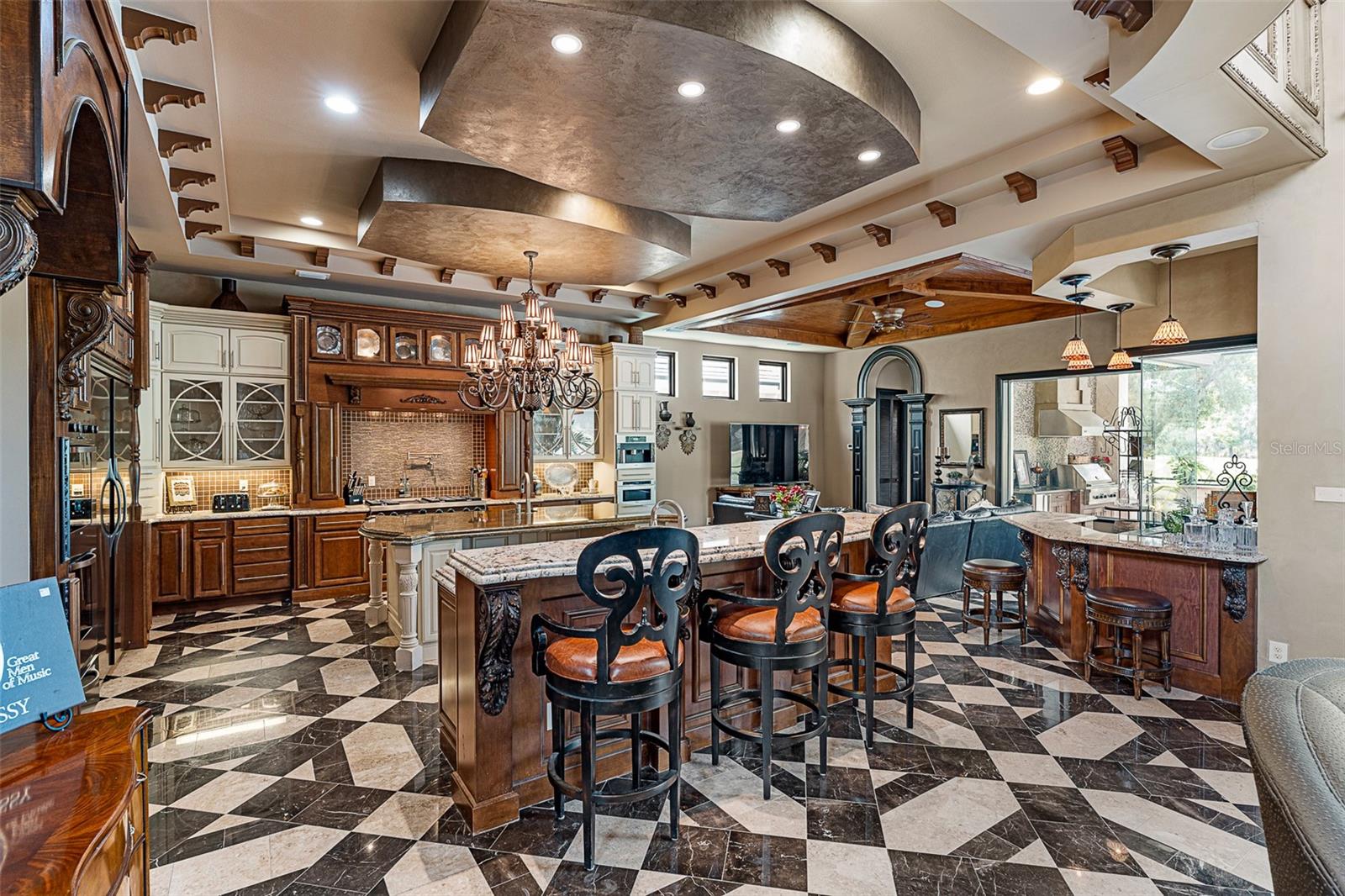 Image 8 of 56 For 641 Woodbridge Drive