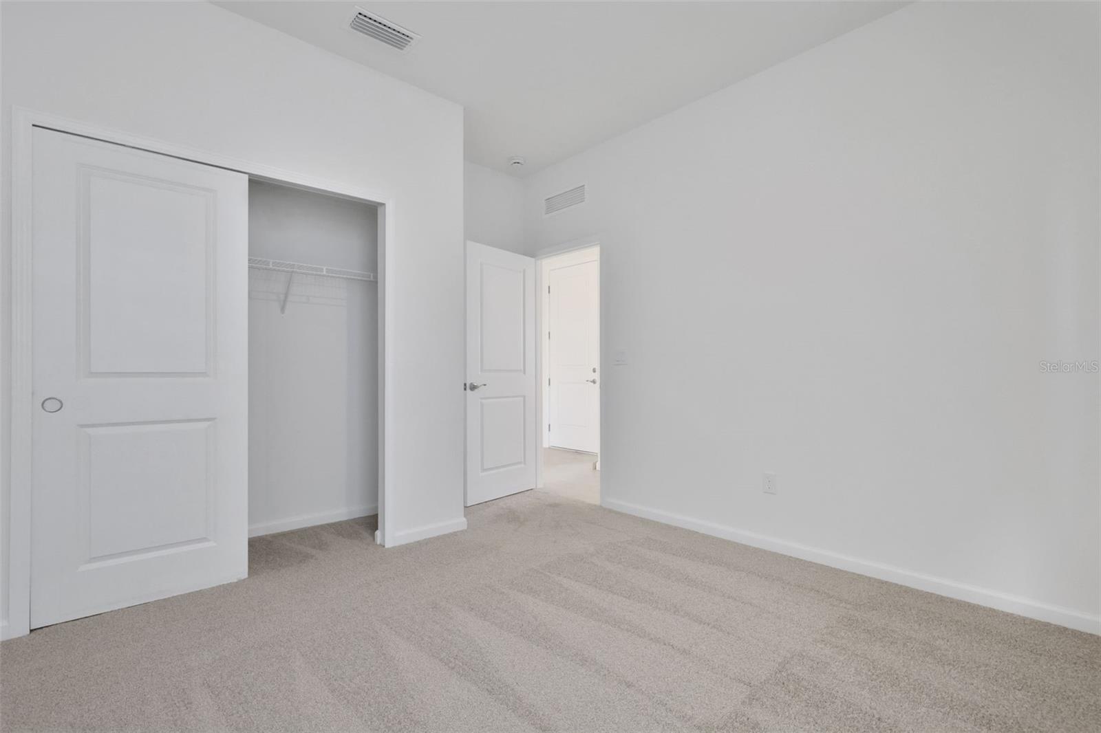 Image 14 of 28 For 10693 Suncrest Loop