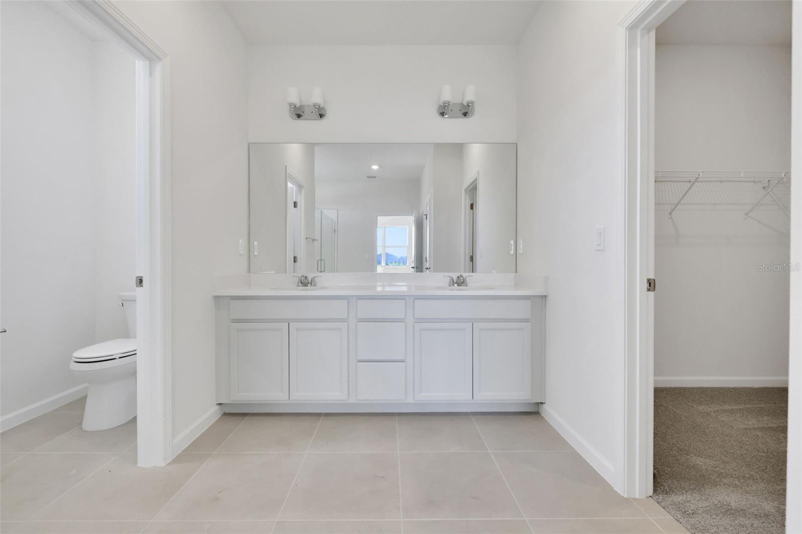 Image 19 of 28 For 10693 Suncrest Loop