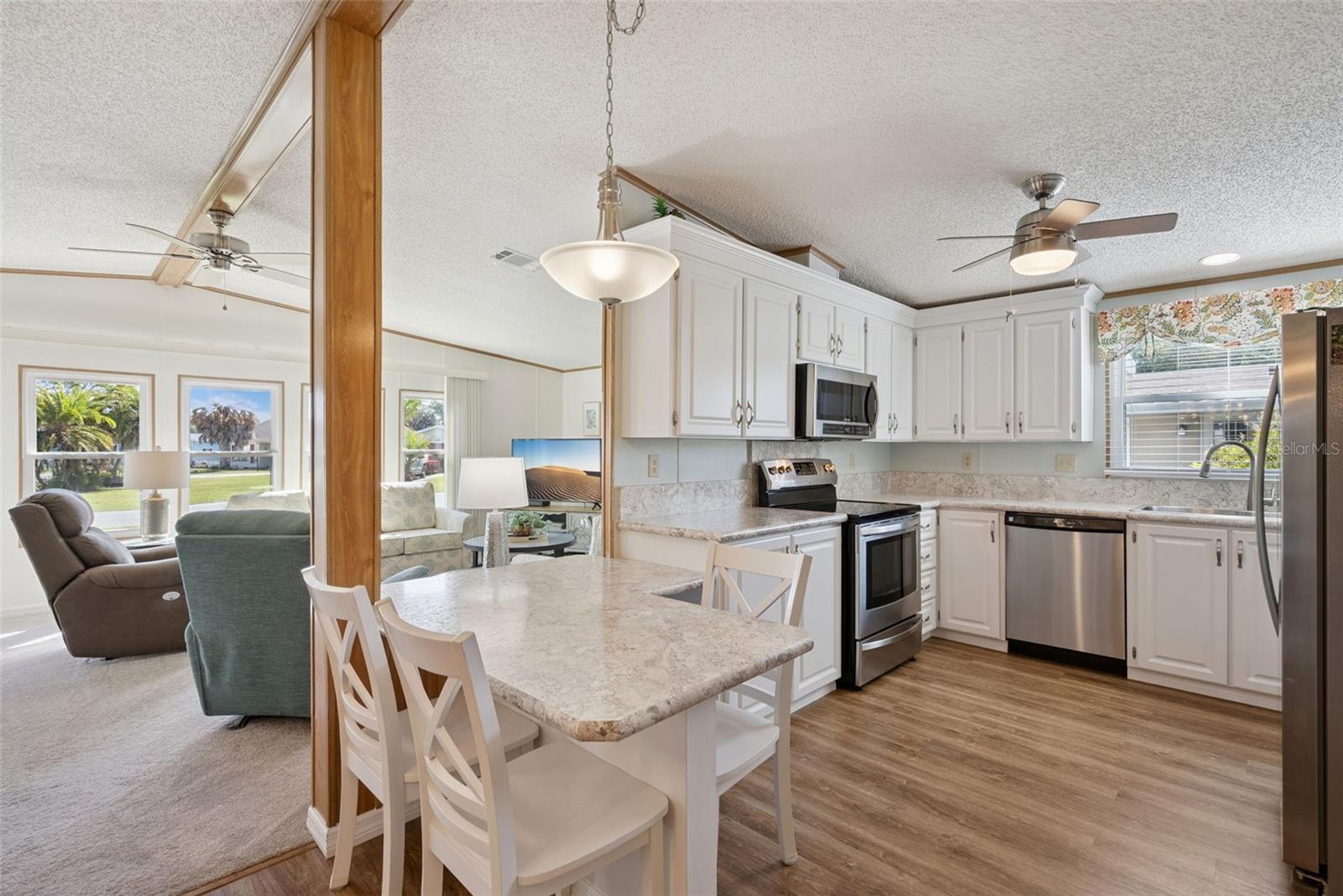 Image 16 of 65 For 24814 Pine Hill