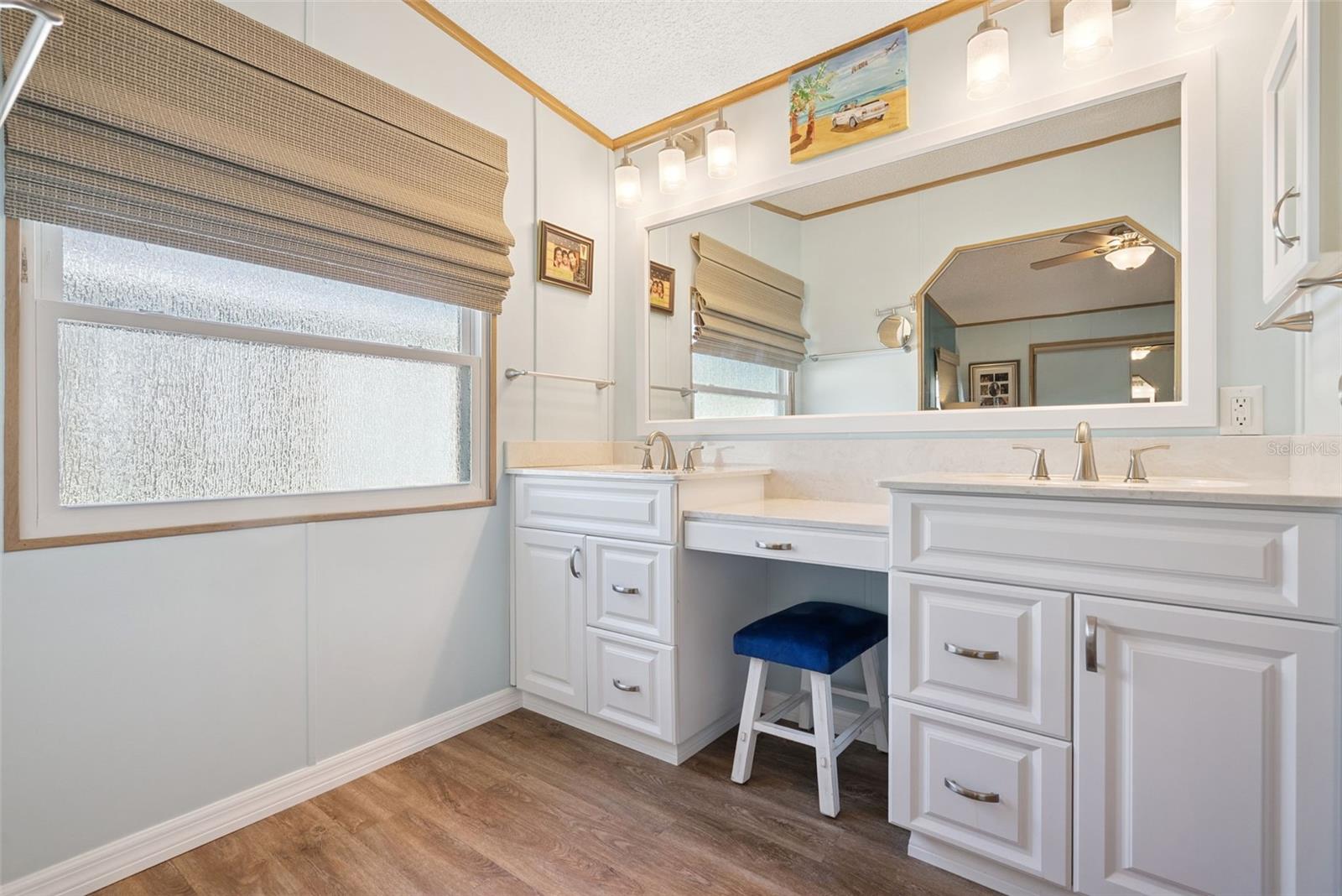 Image 21 of 65 For 24814 Pine Hill