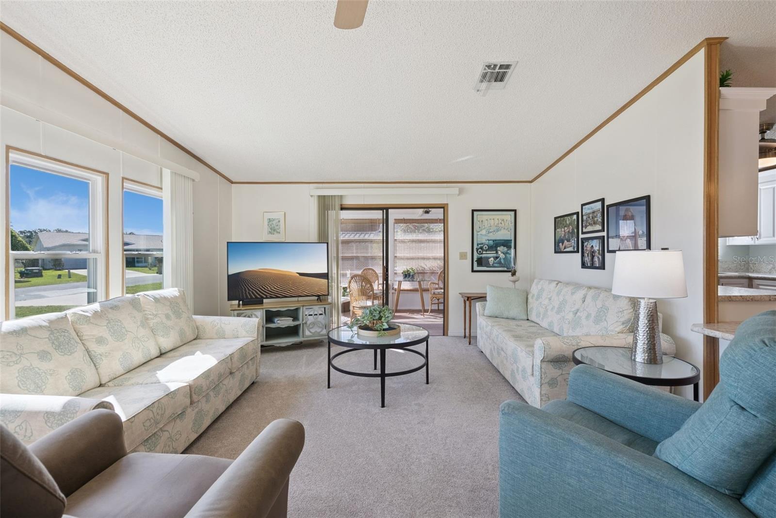 Image 9 of 65 For 24814 Pine Hill