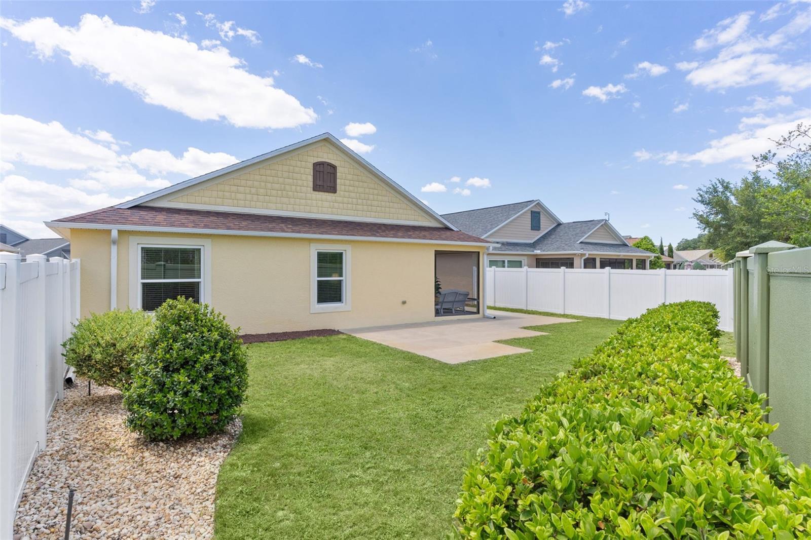 Image 35 of 49 For 2877 Charlevoix Street