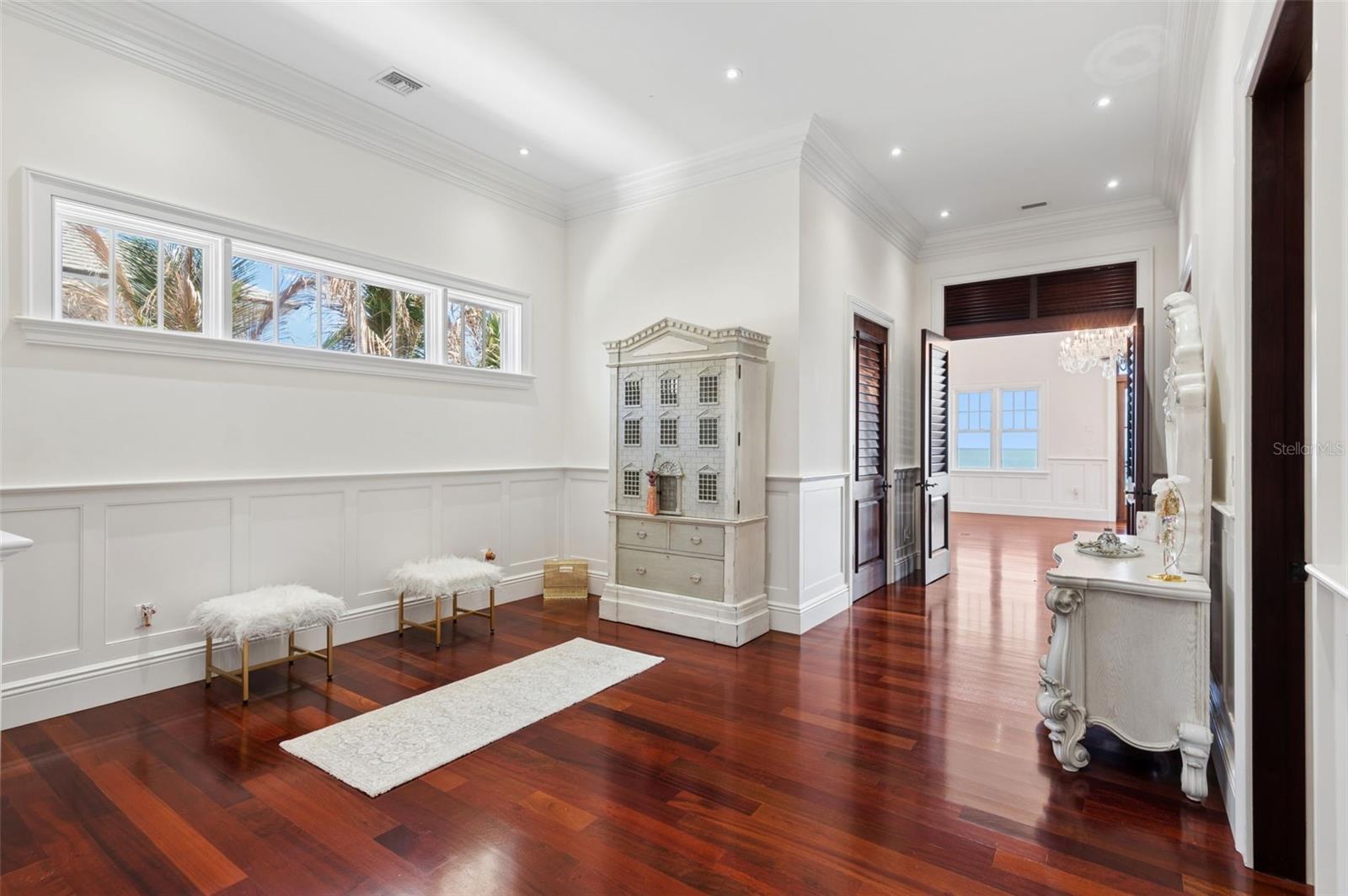 Image 47 of 60 For 716 Reef Road