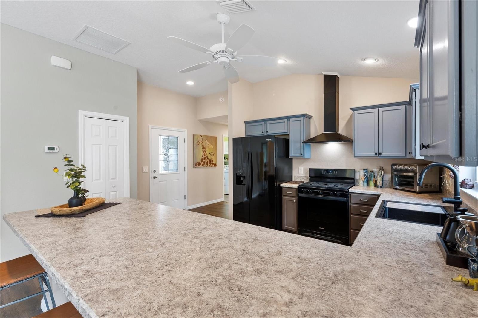 Image 9 of 39 For 2464 Nellie Rd