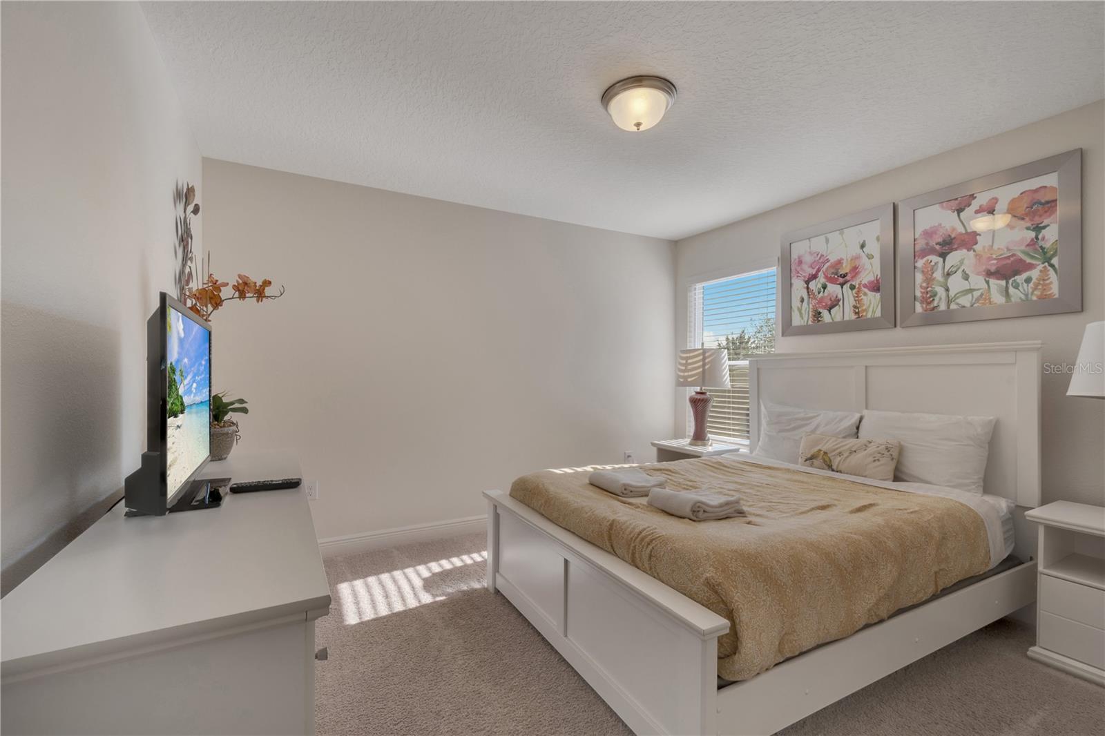 Image 14 of 22 For 4328 Acorn Court