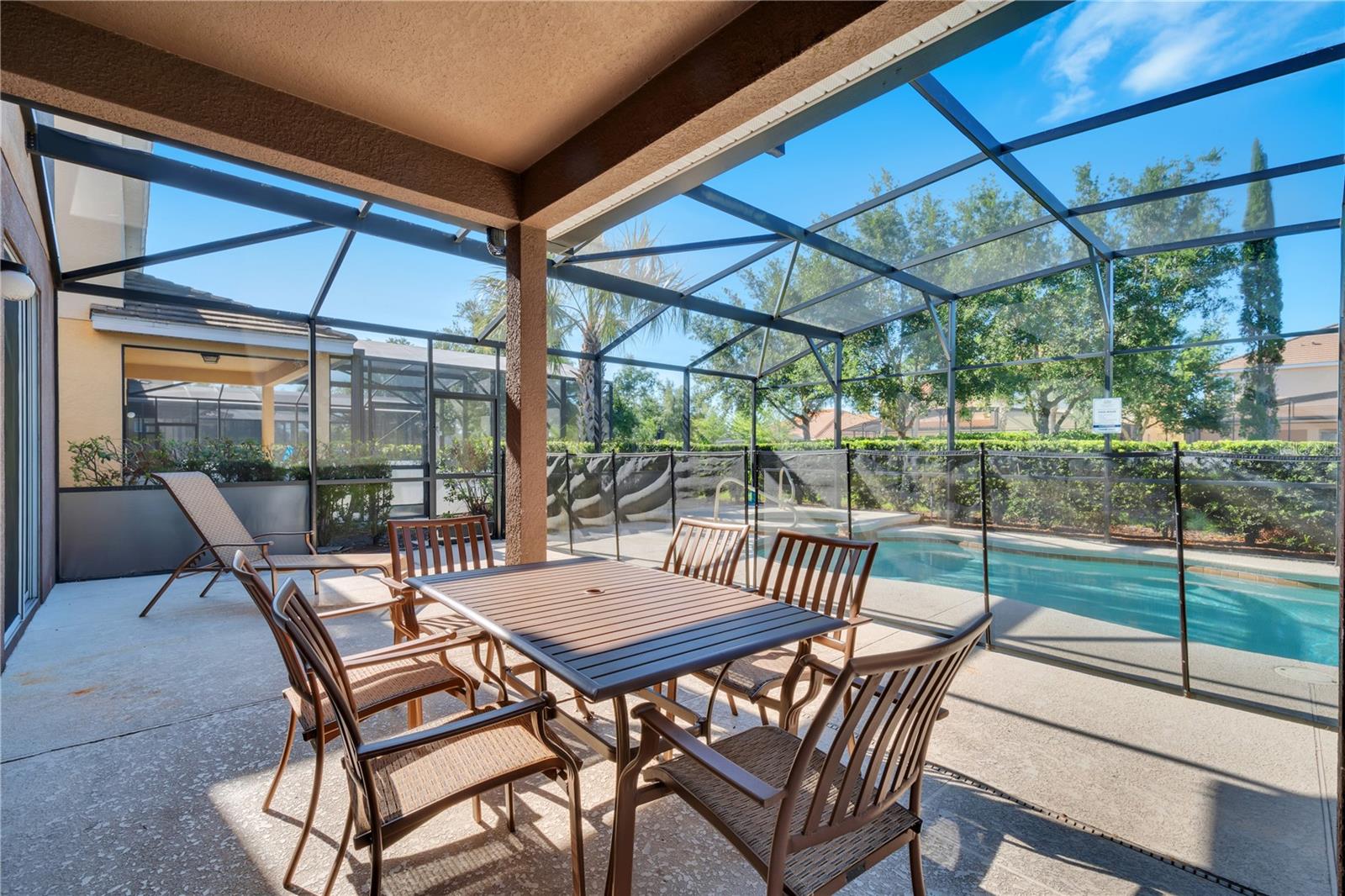 Image 2 of 22 For 4328 Acorn Court