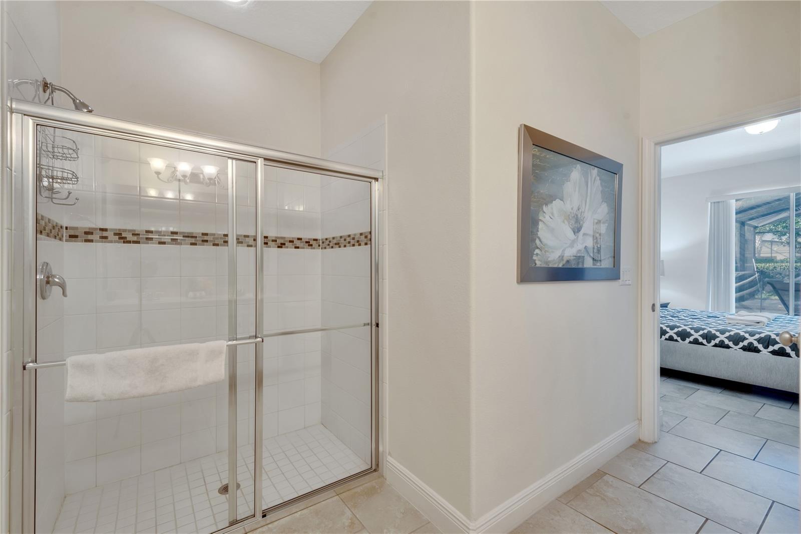 Image 7 of 22 For 4328 Acorn Court