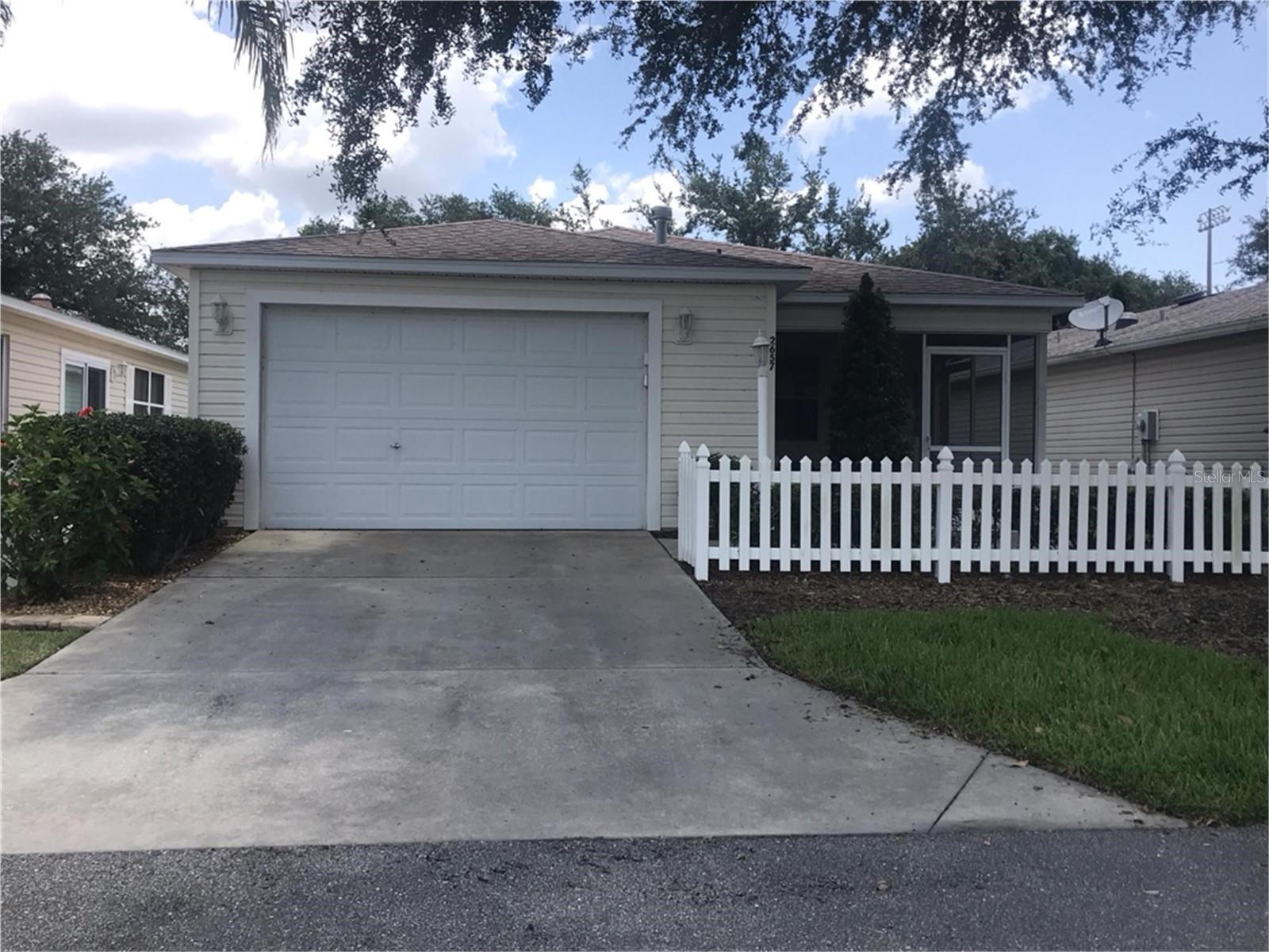 Listing Details for 2657 Hastings Lane, THE VILLAGES, FL 32162