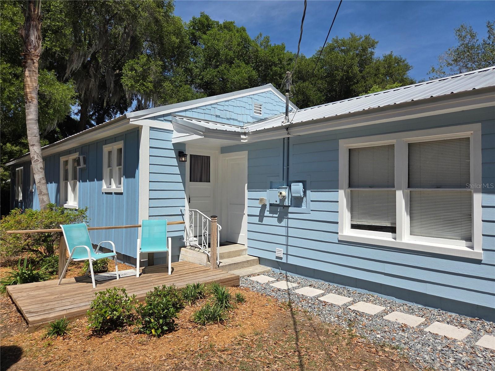 Image 2 of 63 For 112 Dixie Avenue