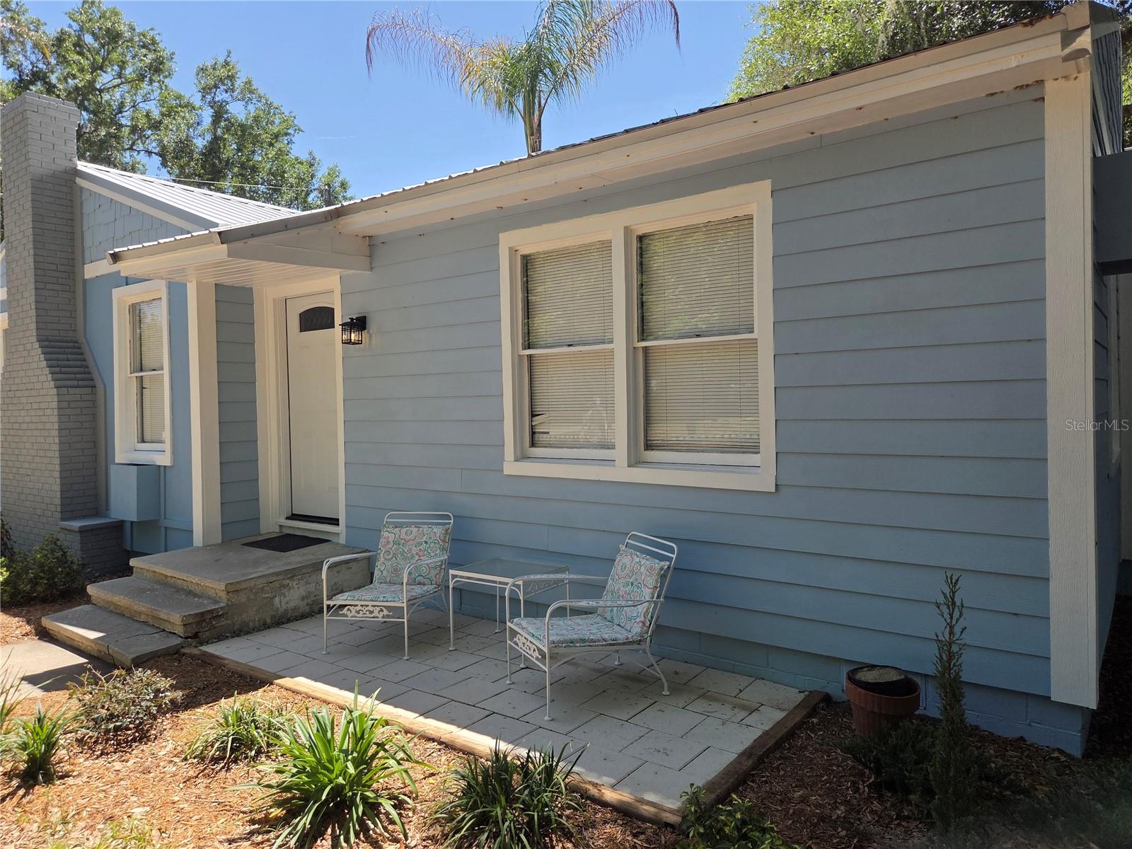 Image 3 of 63 For 112 Dixie Avenue