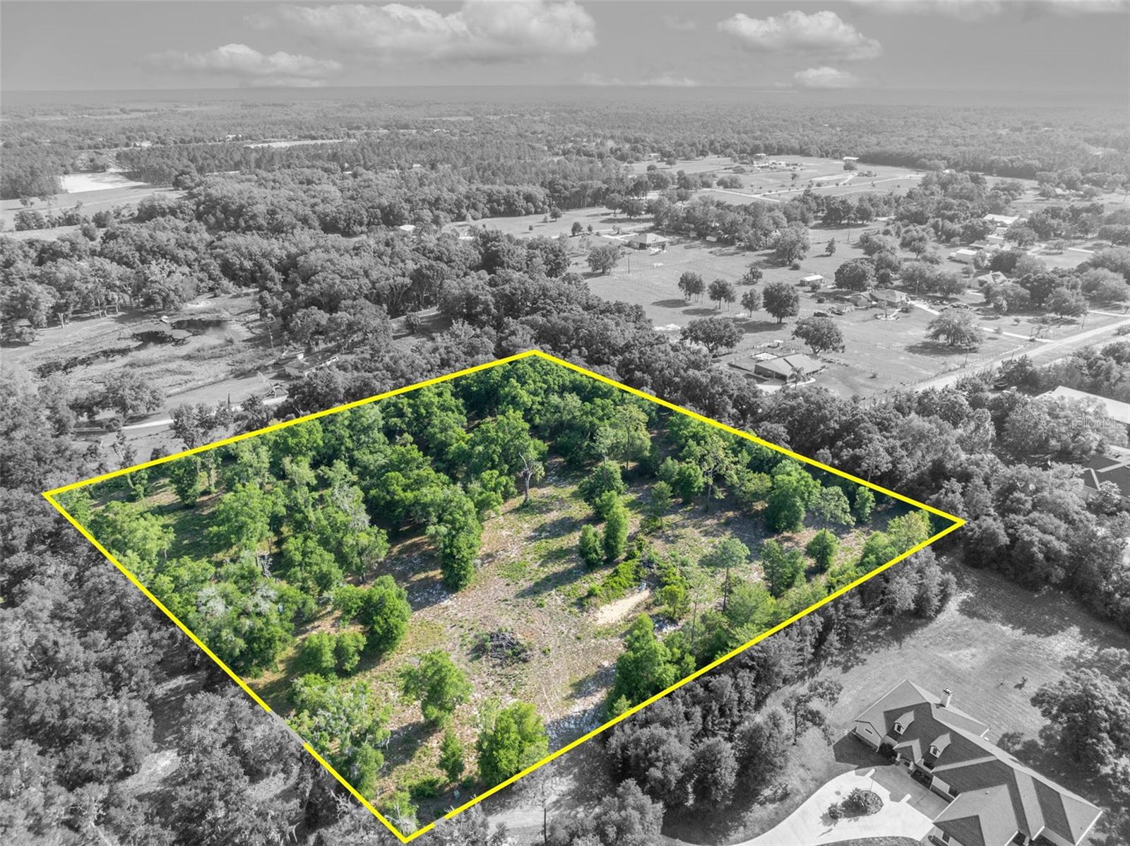 Image 5 of 21 For Shady Oak Lane