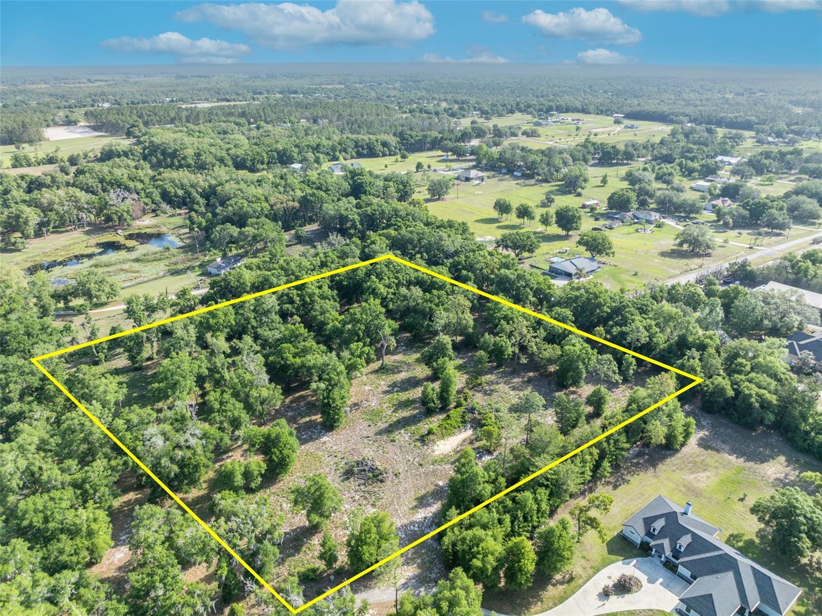 Image 6 of 21 For Shady Oak Lane