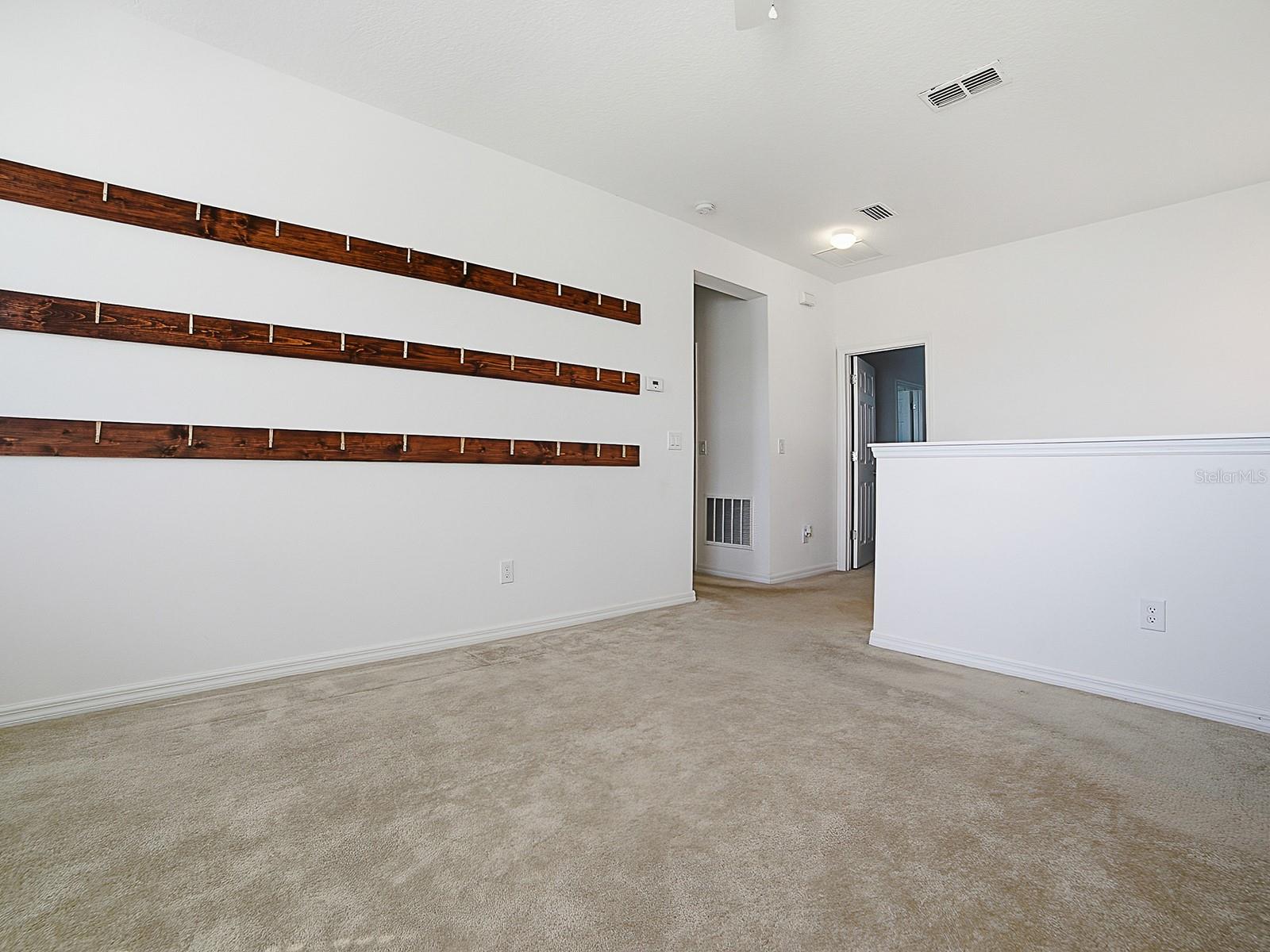 Image 19 of 72 For 509 Blue Cypress Drive