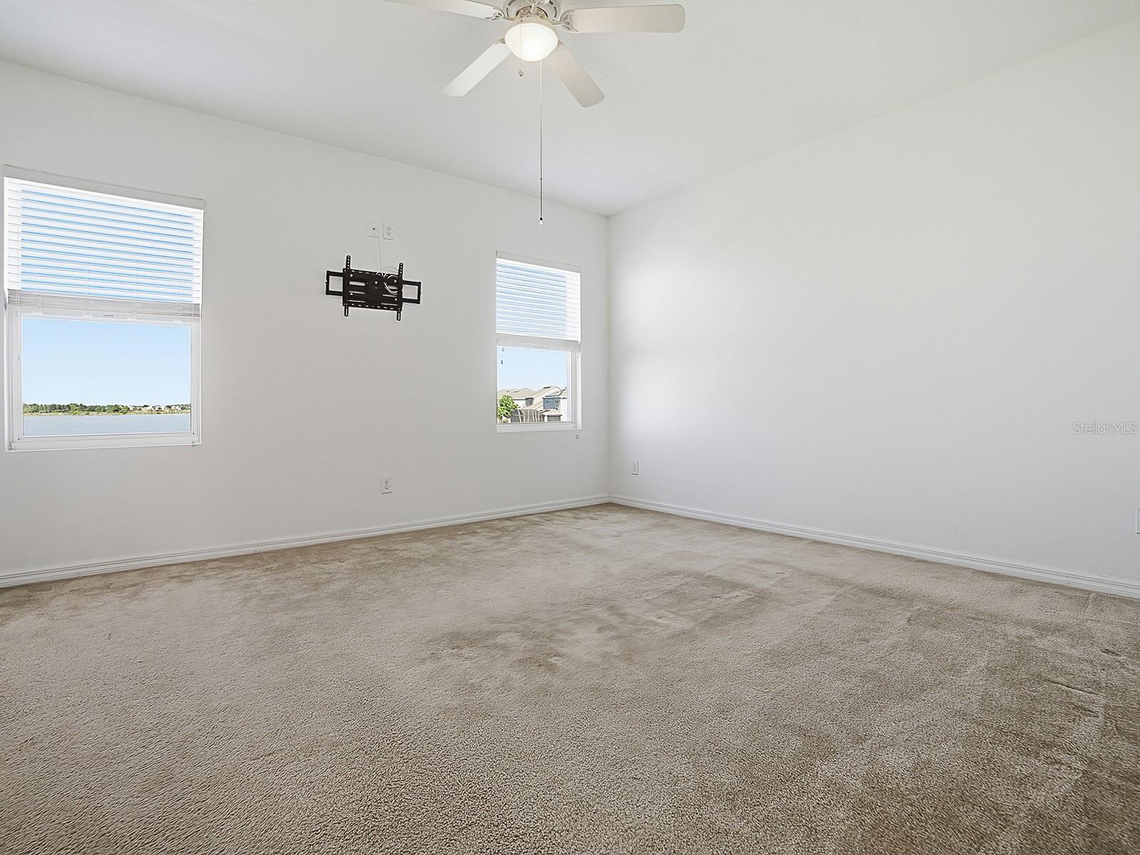 Image 23 of 72 For 509 Blue Cypress Drive