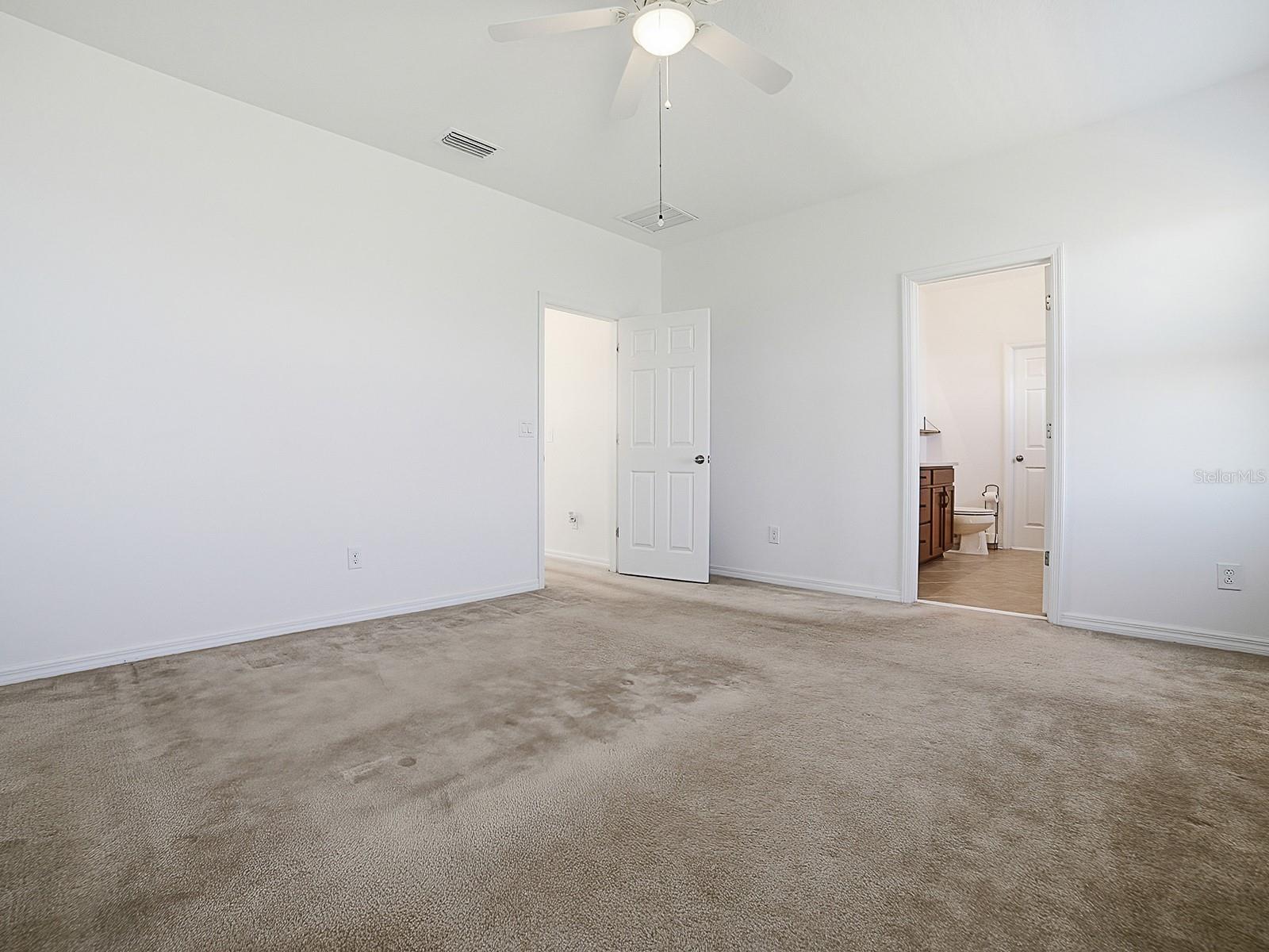 Image 25 of 72 For 509 Blue Cypress Drive