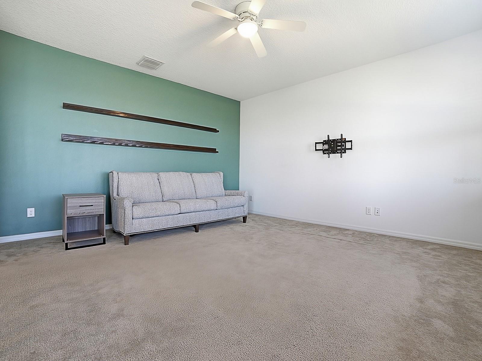 Image 3 of 72 For 509 Blue Cypress Drive