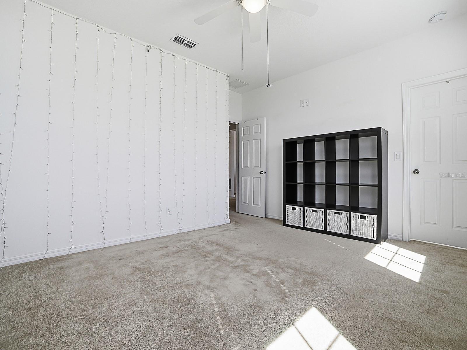 Image 35 of 72 For 509 Blue Cypress Drive