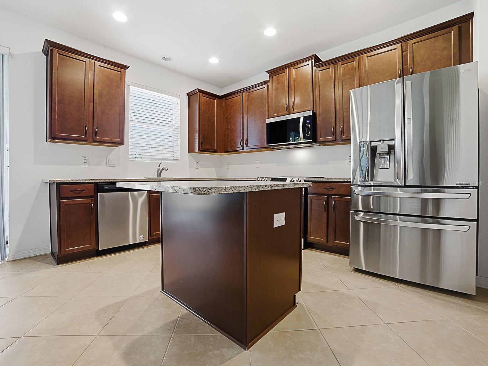 Image 9 of 72 For 509 Blue Cypress Drive