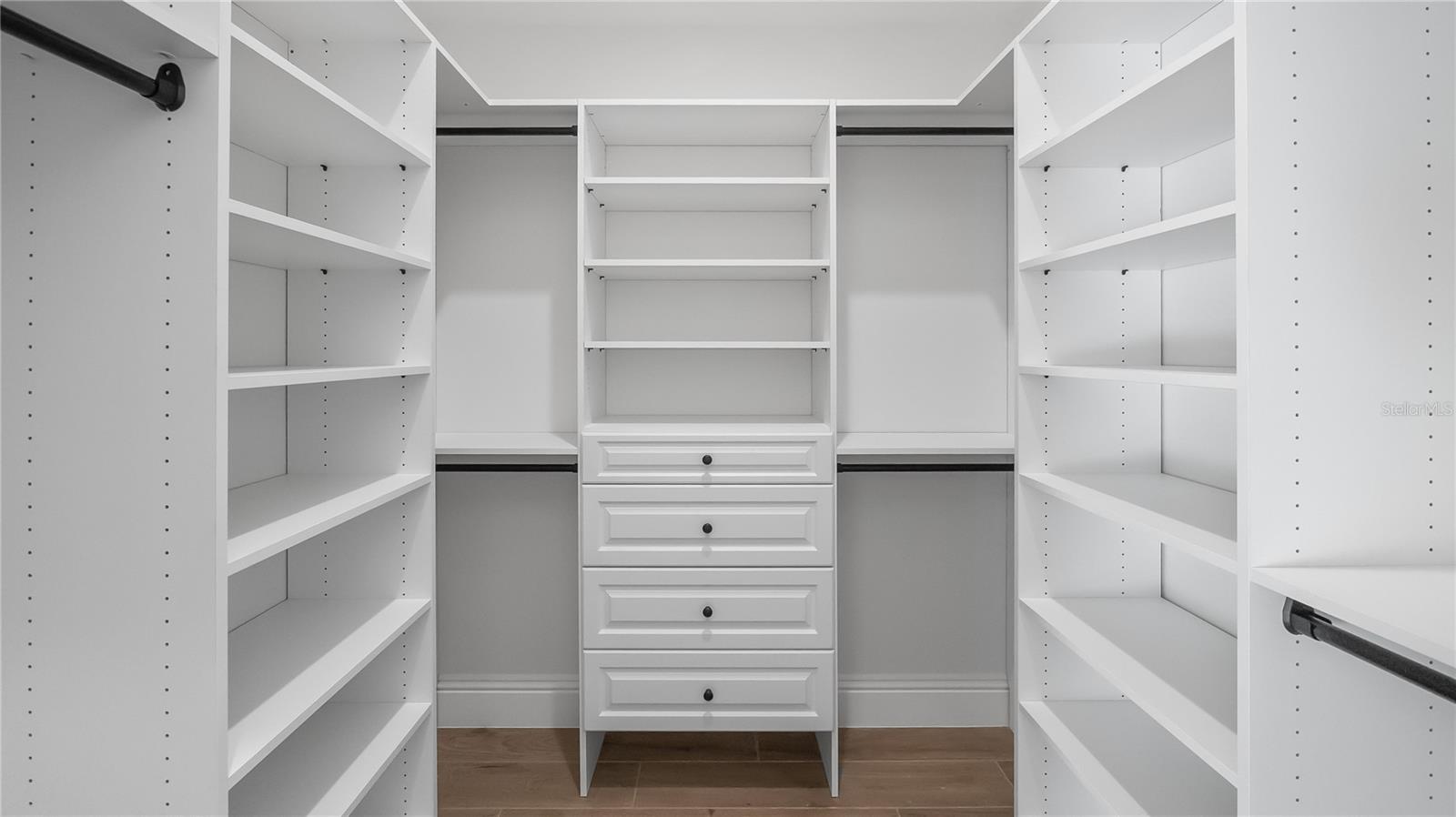 Listing photo id 25 for 26112 Estates Ridge Drive