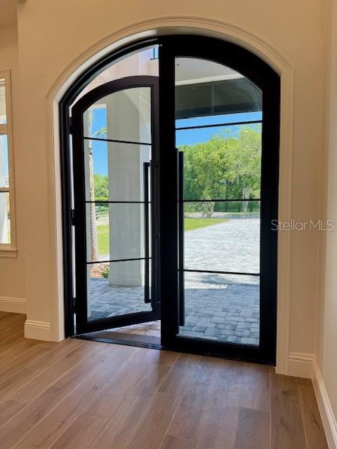 Listing photo id 1 for 26112 Estates Ridge Drive