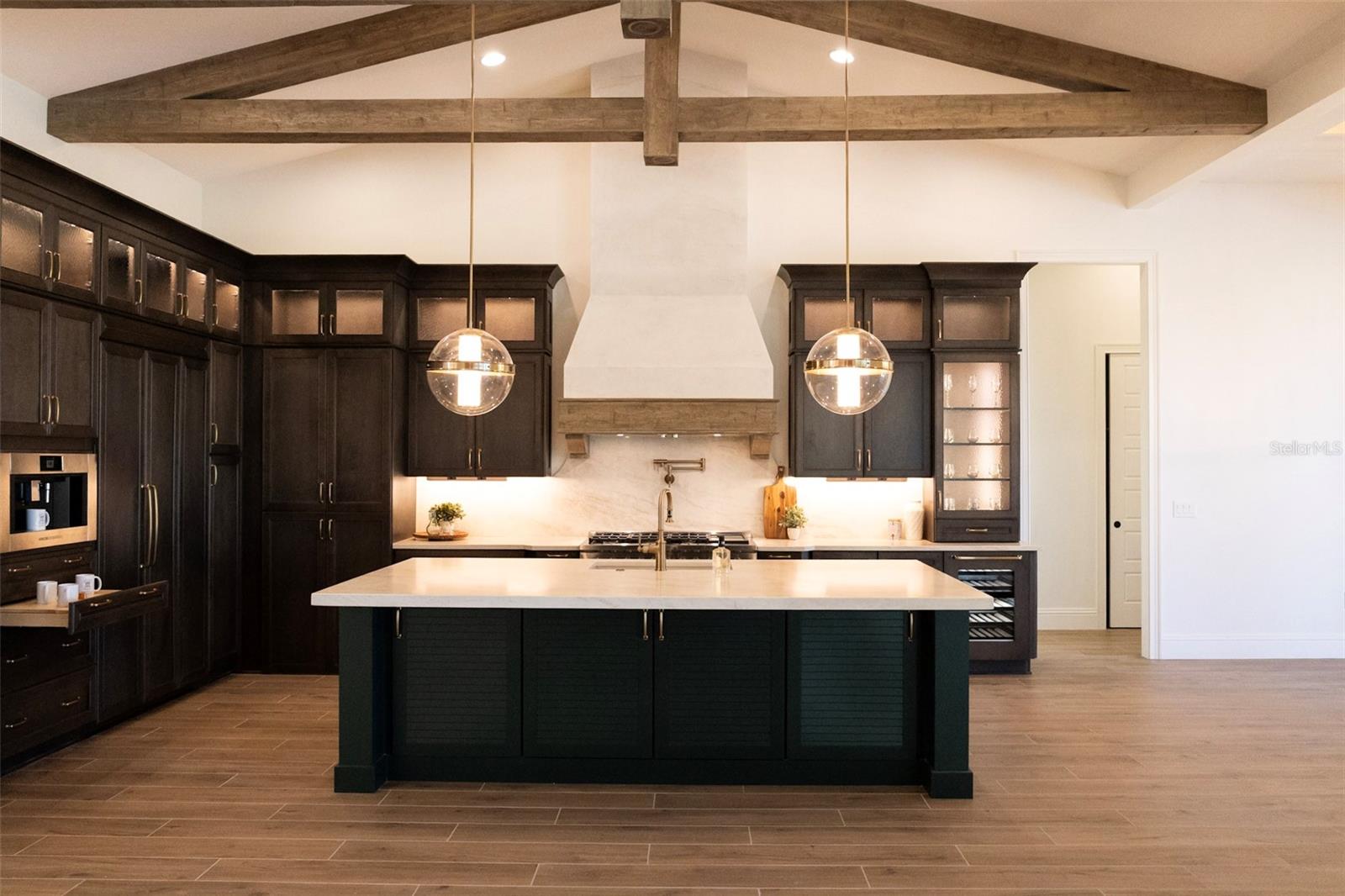 Listing photo id 3 for 26112 Estates Ridge Drive