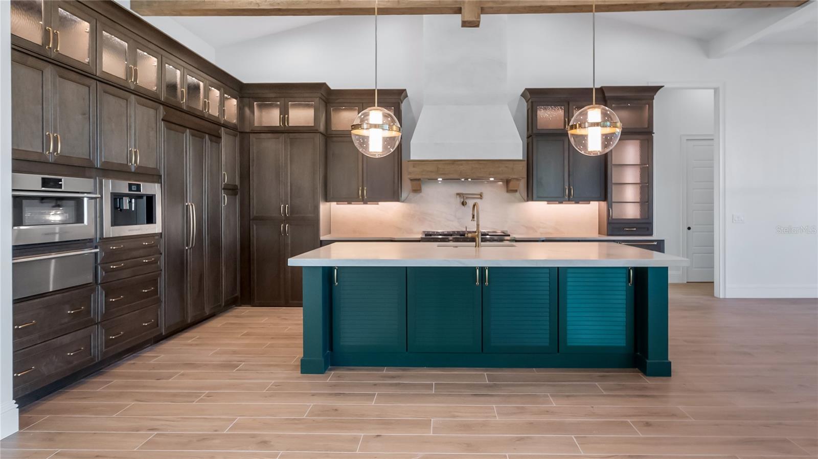 Listing photo id 49 for 26112 Estates Ridge Drive