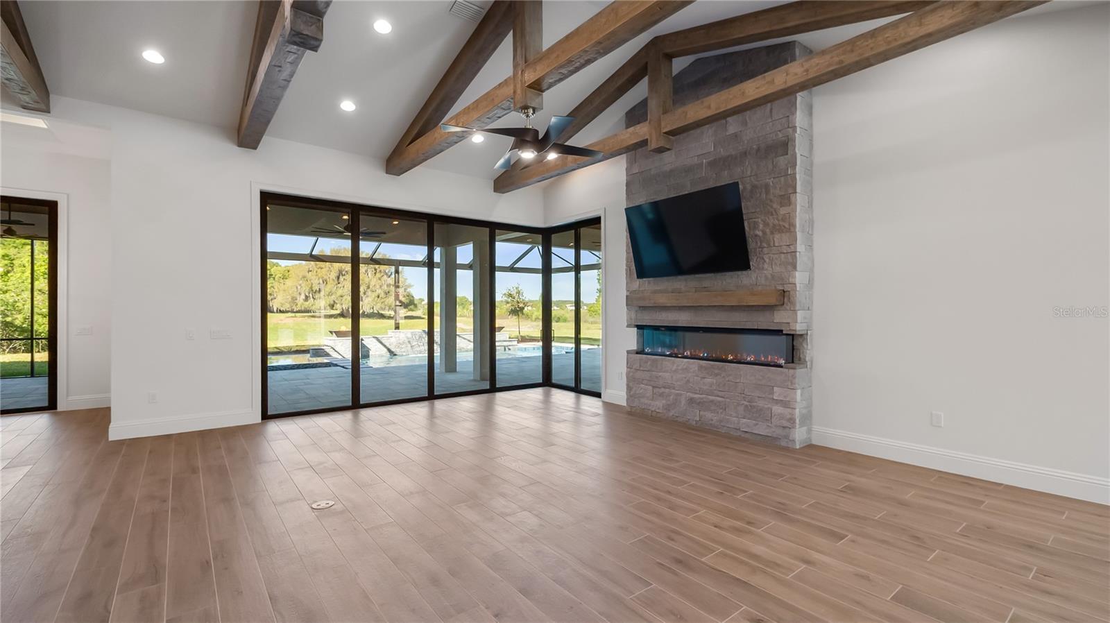 Listing photo id 54 for 26112 Estates Ridge Drive