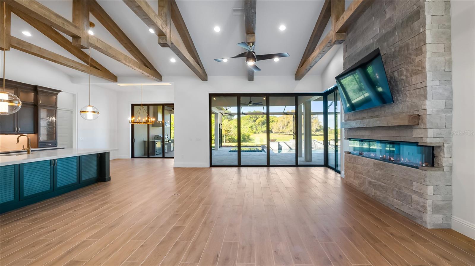 Listing photo id 55 for 26112 Estates Ridge Drive