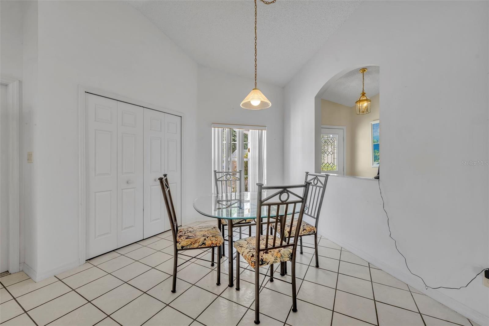 Image 14 of 57 For 4936 Sawgrass Lake Circle